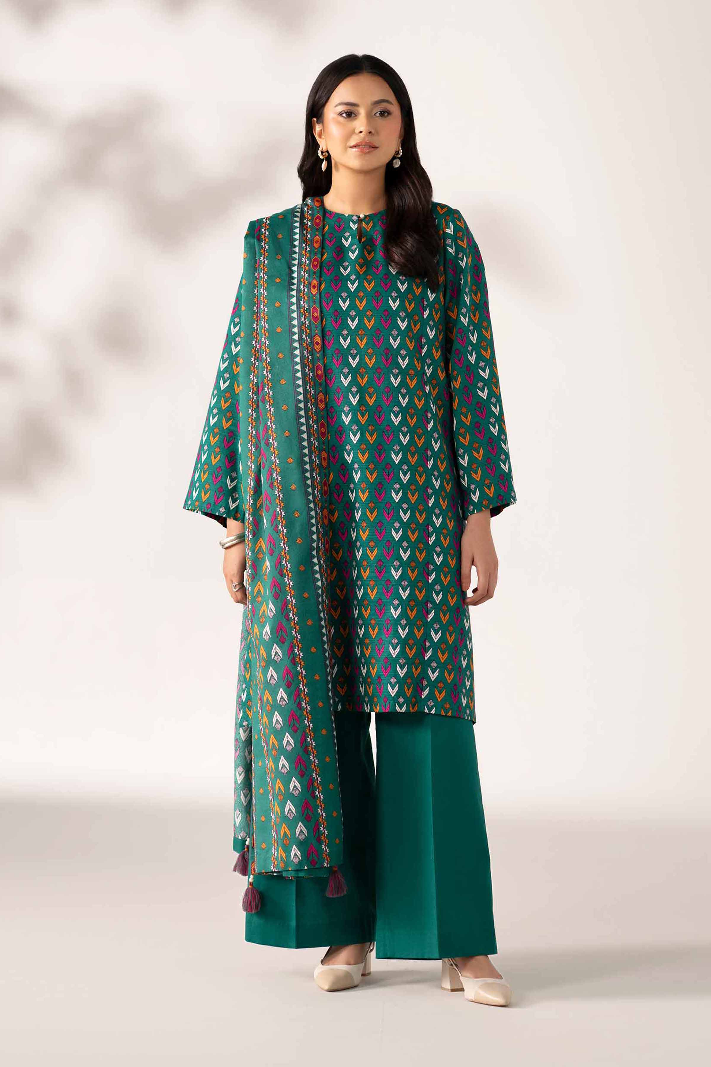 NISHATUAE - Green Printed Khaddar 3-piece Unstitched Suit