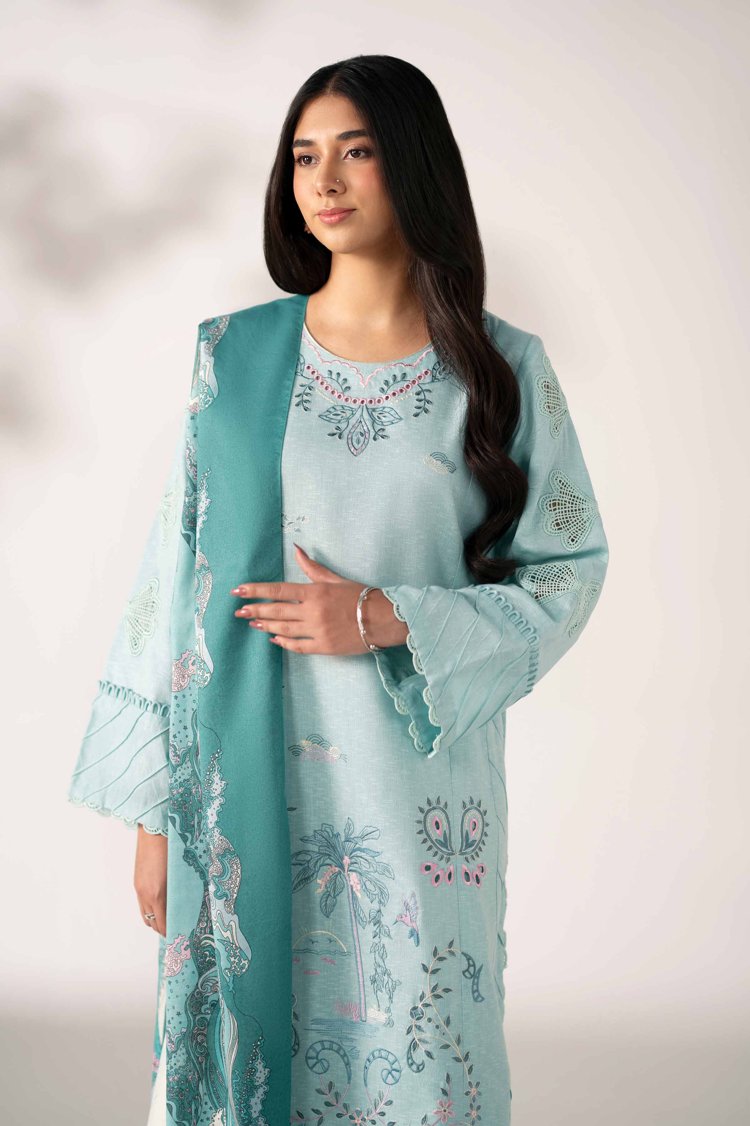 NISHATUAE - Green Embroidered Karandi 3-piece Unstitched Suit