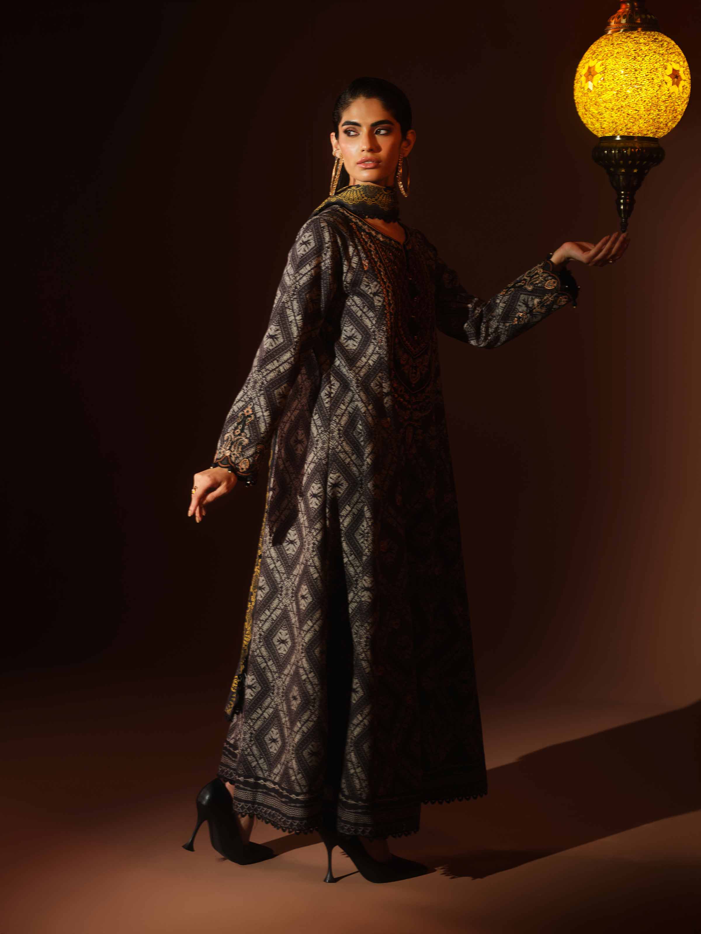 Nishat Linen UAE - 3 Piece - Digital Printed Embroidered Suit - 42502992