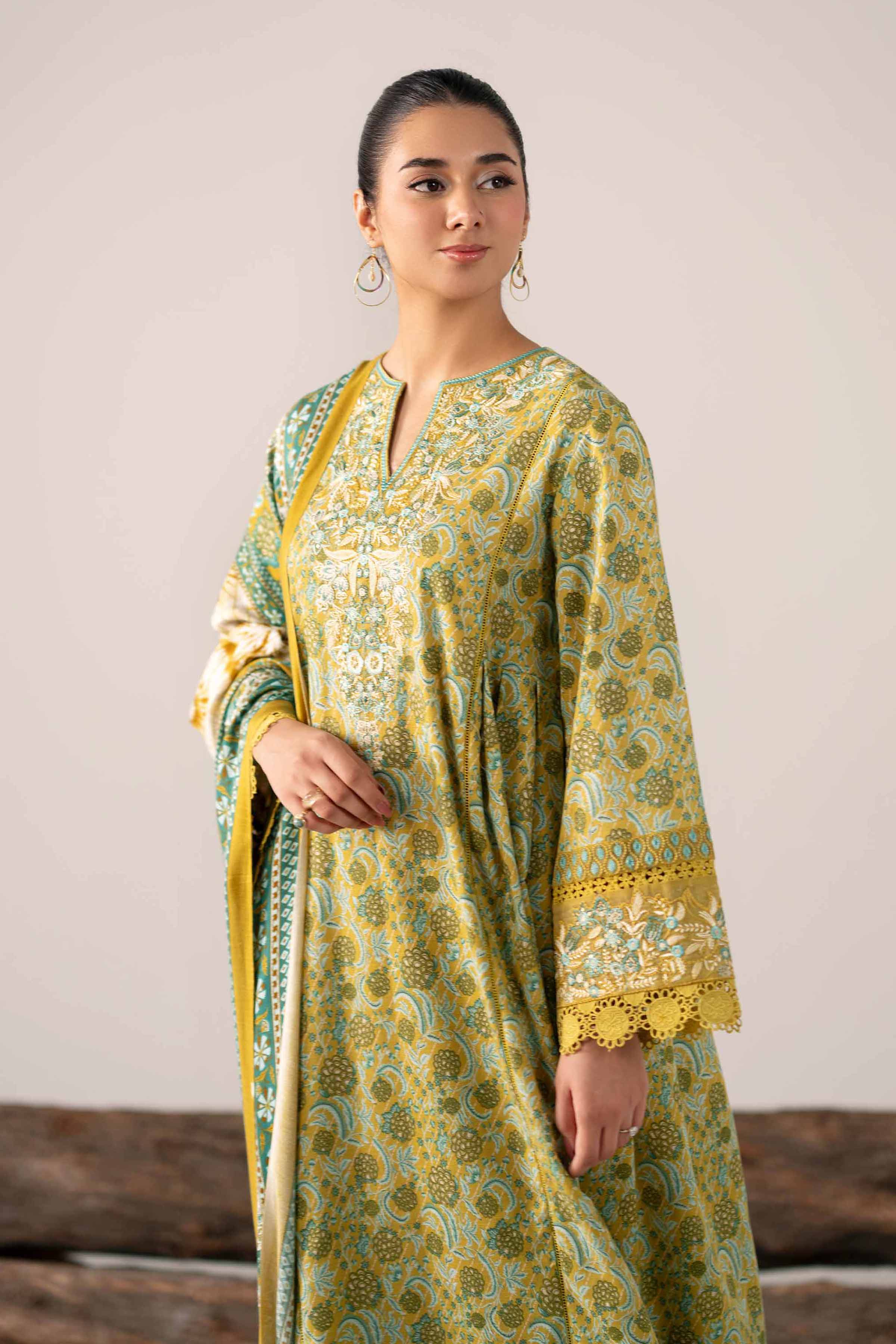 NishatUAE -  Green Embroidered Karandi 3-piece Unstitched Suit