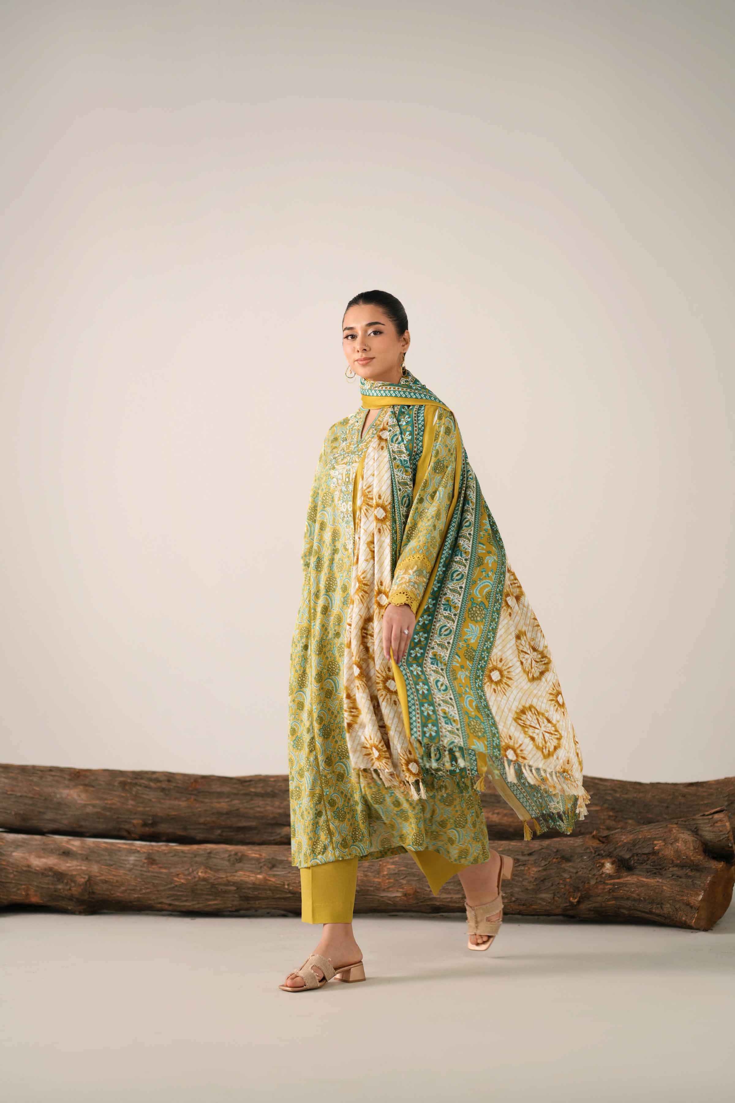 NishatUAE -  Green Embroidered Karandi 3-piece Unstitched Suit