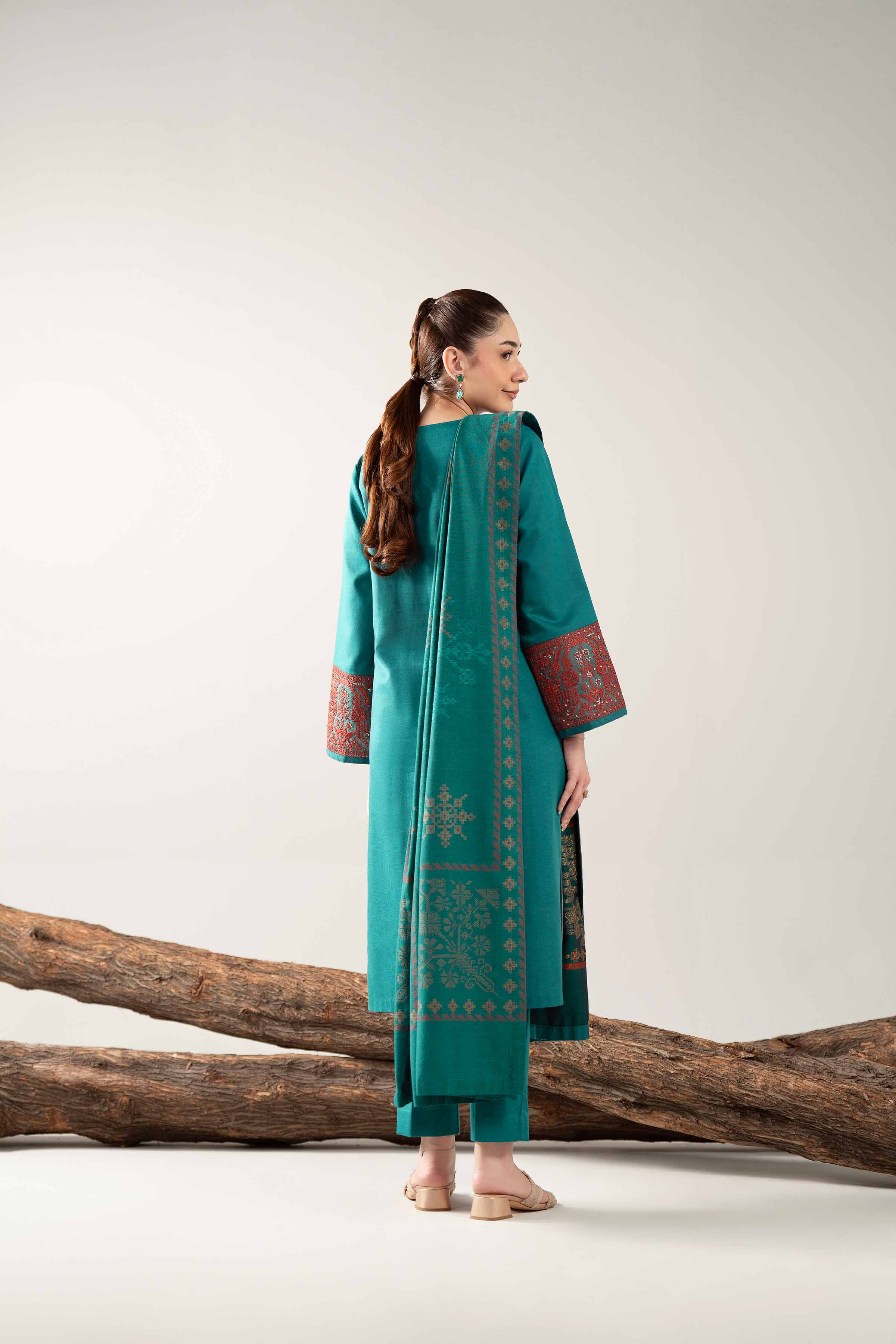 NishatUAE -  Green Embroidered Karandi 3-piece Unstitched Suit