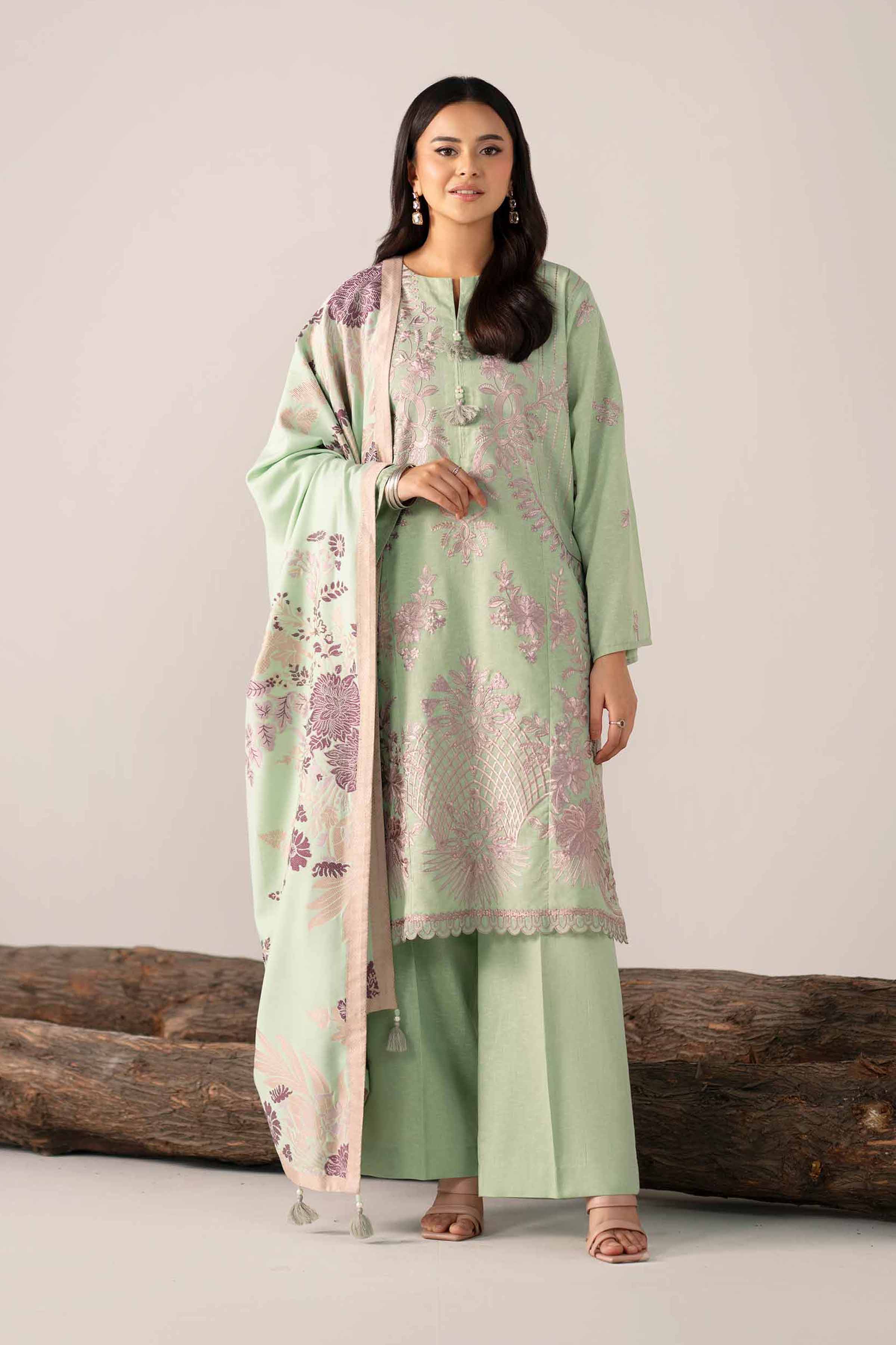 NishatUAE -  Green Embroidered Karandi 3-piece Unstitched Suit