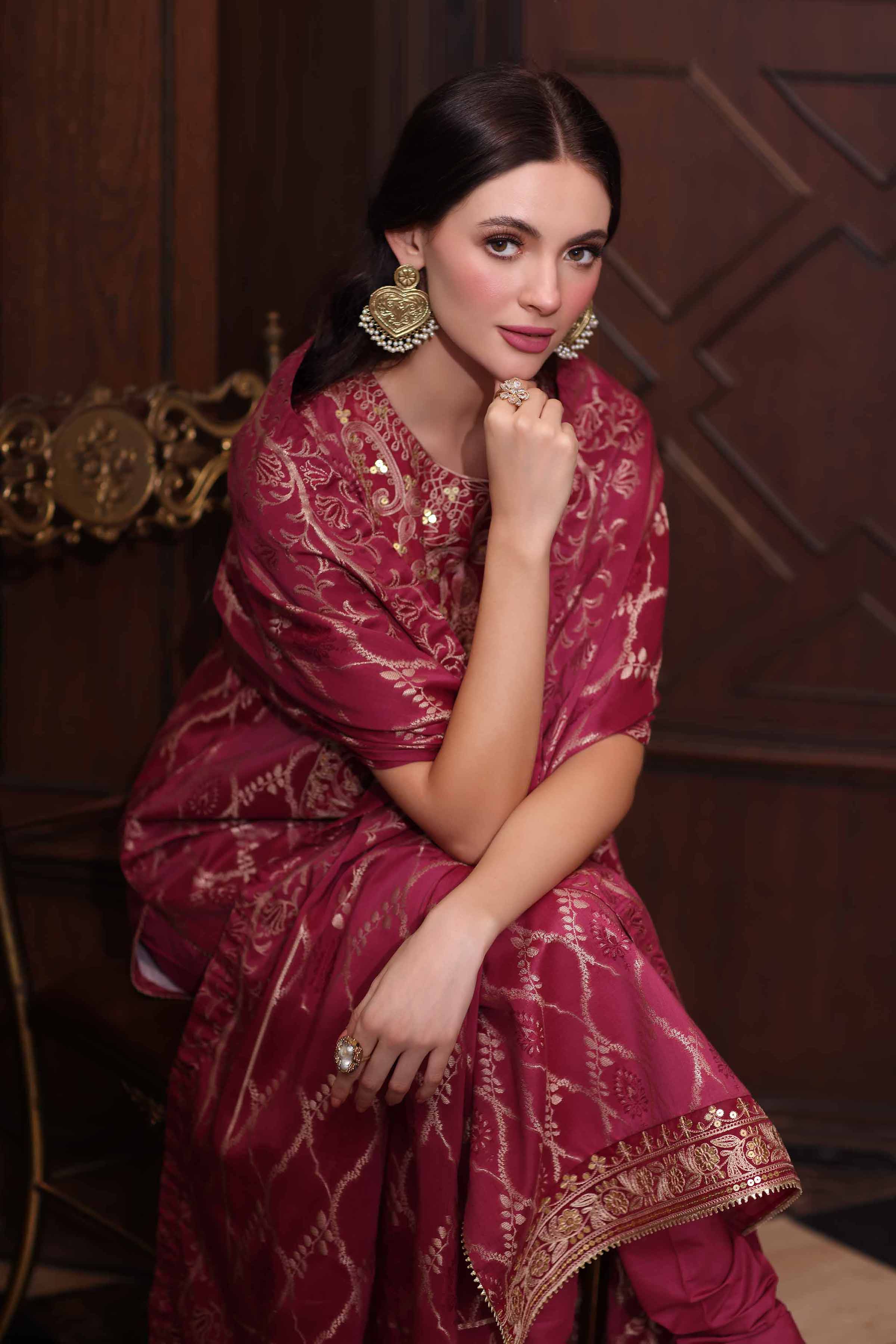 Nishat Linen UAE - 3 Piece - Embroidered Suit - 42503597