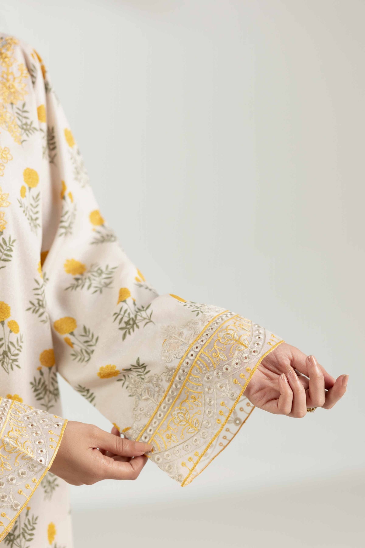 2 Piece - Printed Embroidered Suit  - 42503611