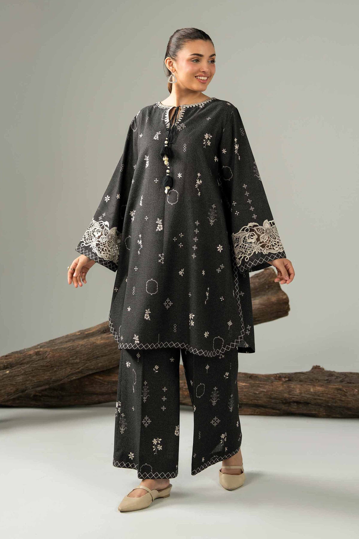 2 Piece - Printed Embroidered Suit  - 42503612