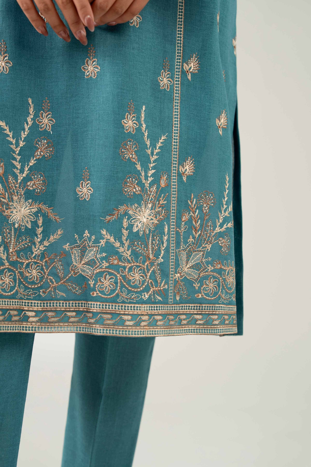 2 Piece - Embroidered Suit  - 42503631