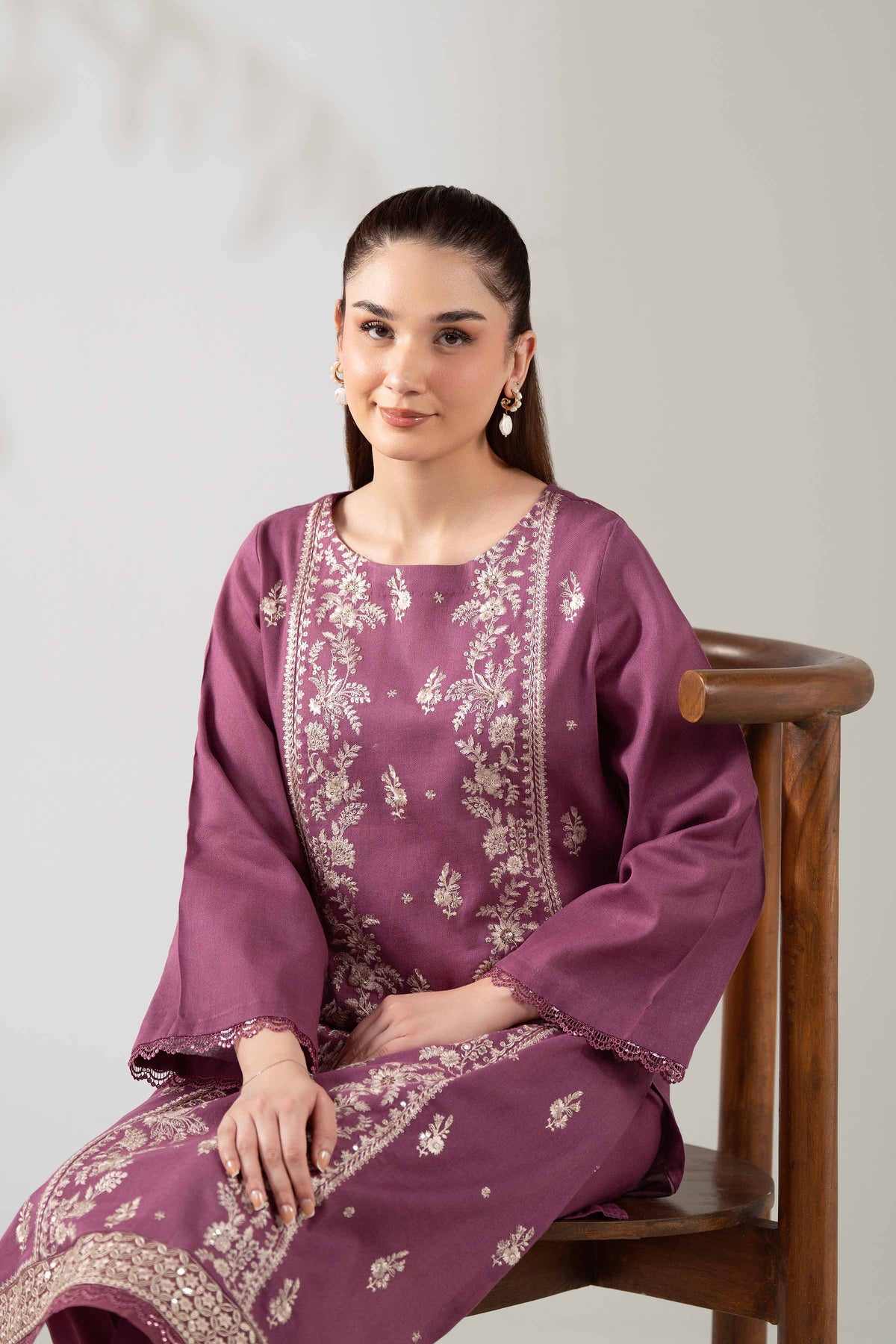2 Piece - Embroidered Suit  - 42503640
