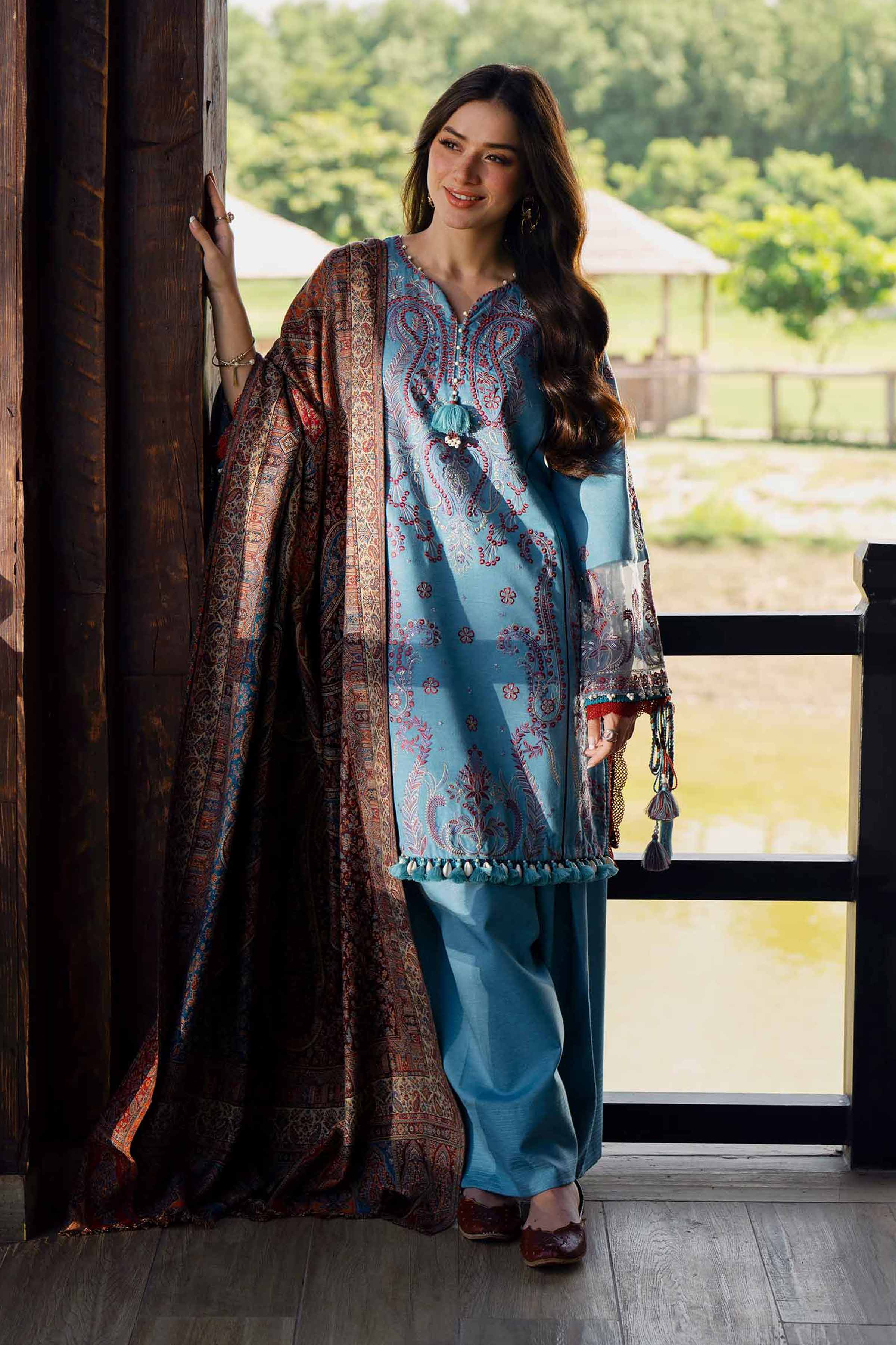 NISHATUAE - Teal Embroidered Karandi 3-piece Unstitched Suit