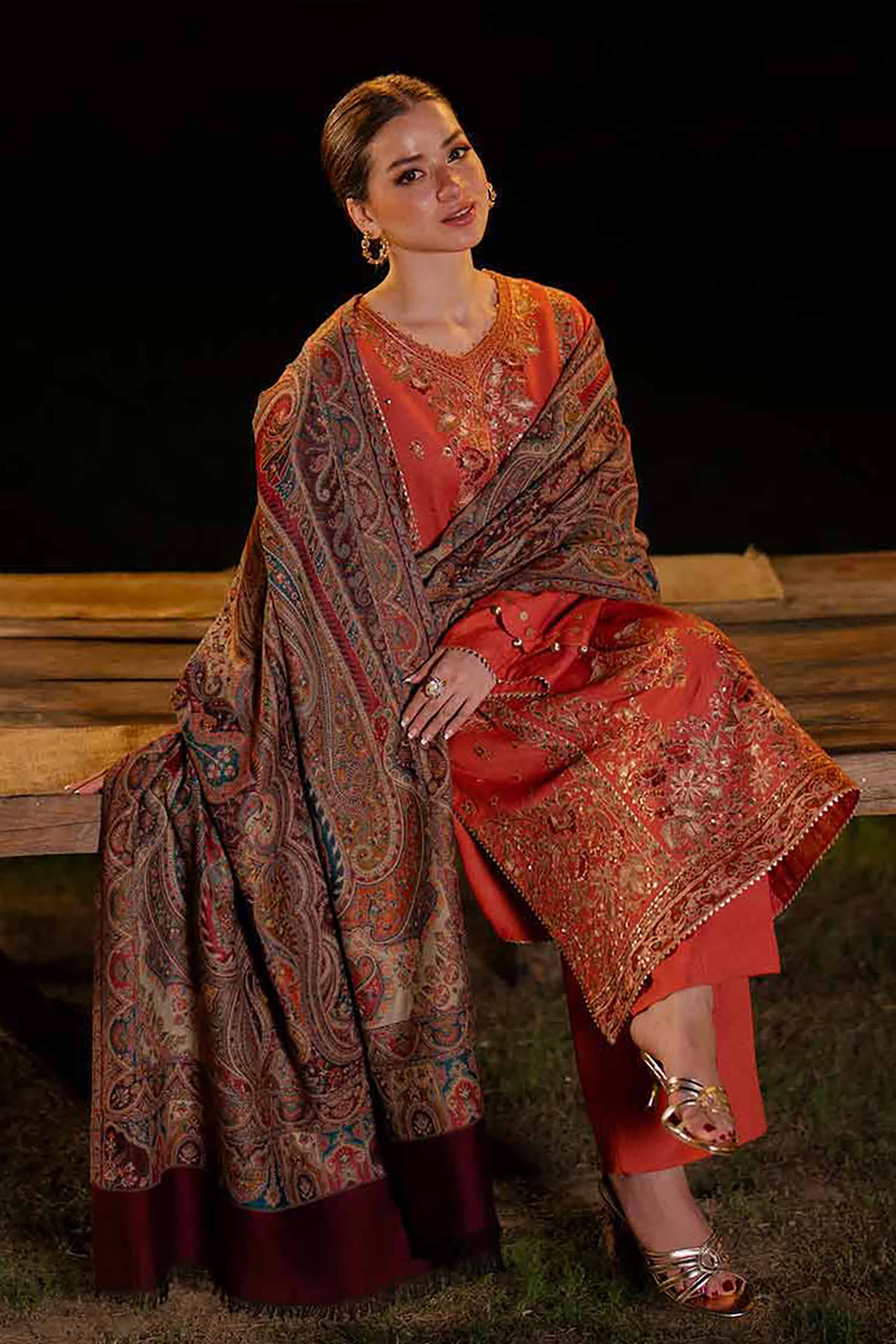 NISHATUAE - Coral Embroidered Karandi 3-piece Unstitched Suit