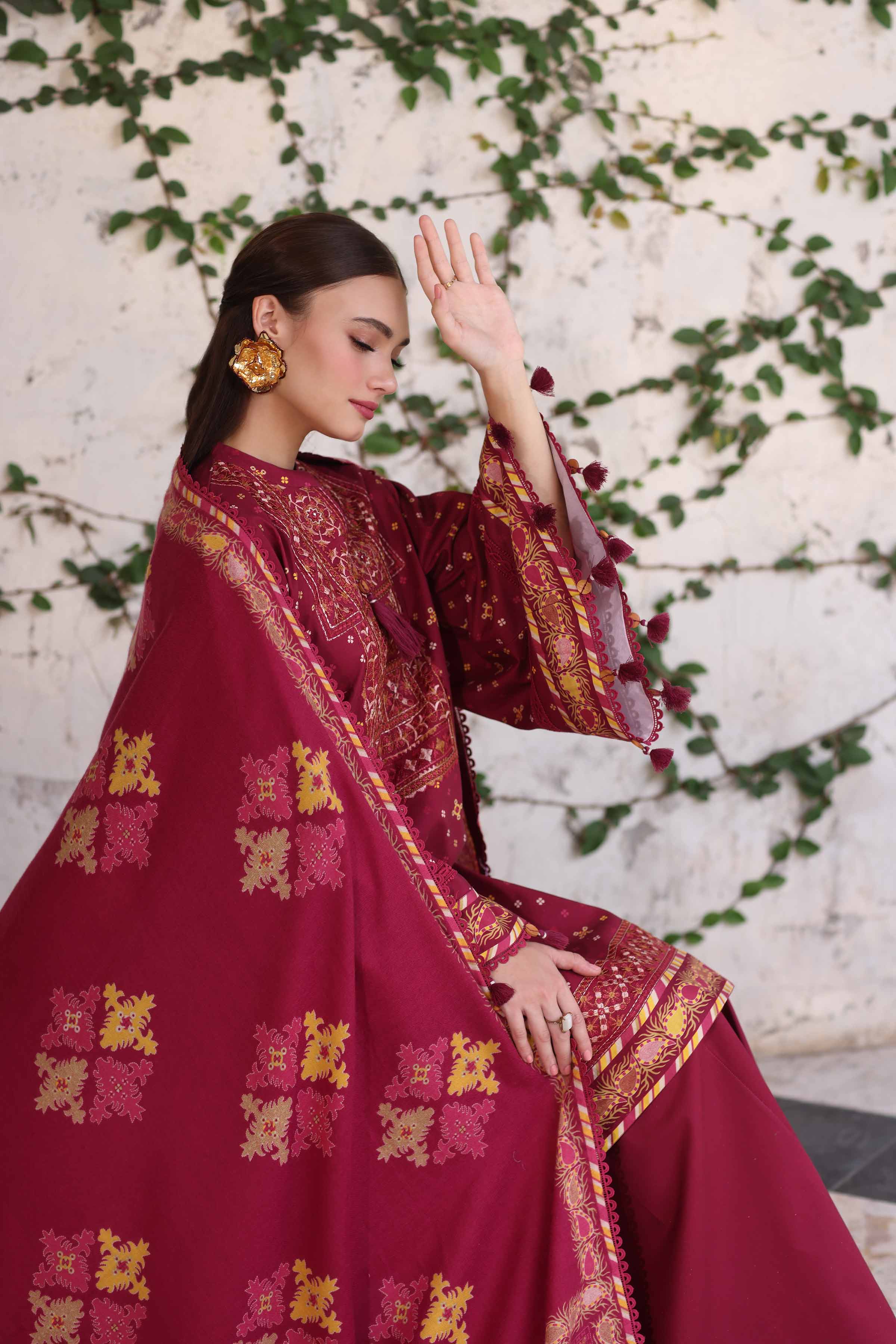 Nishat Linen UAE - 3 Piece - Printed Embroidered Suit - 42503728