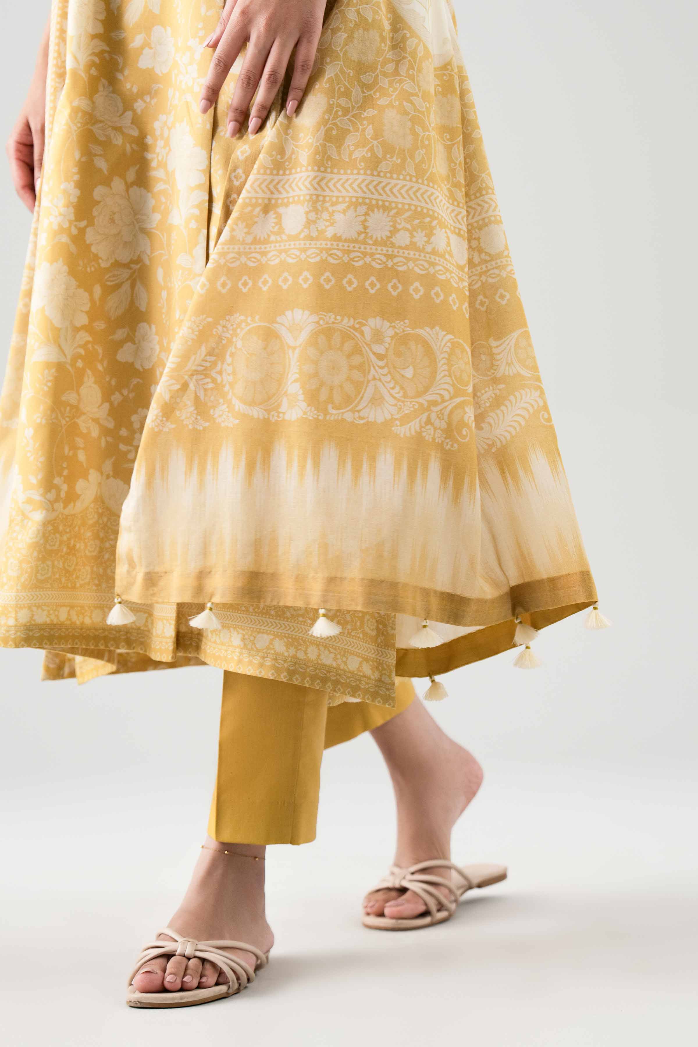 2 Piece - Digital Printed Suit - 42601007 NishatUAE Beige Lawn 2PC Printed Unstitched