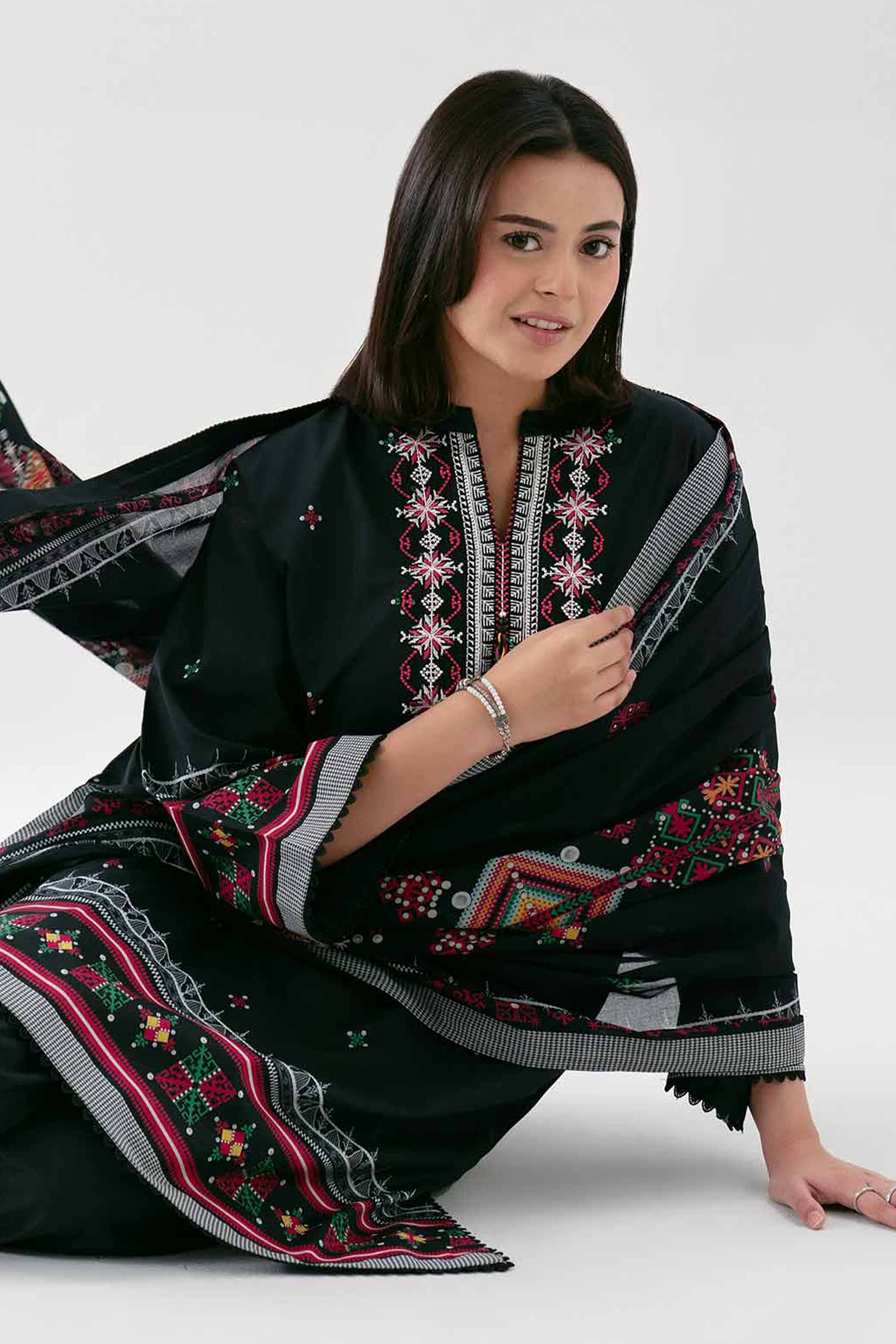 3 Piece - Embroidered Suit - 42601110 NishatUAE Black Lawn 3PC Embroidered Unstitched