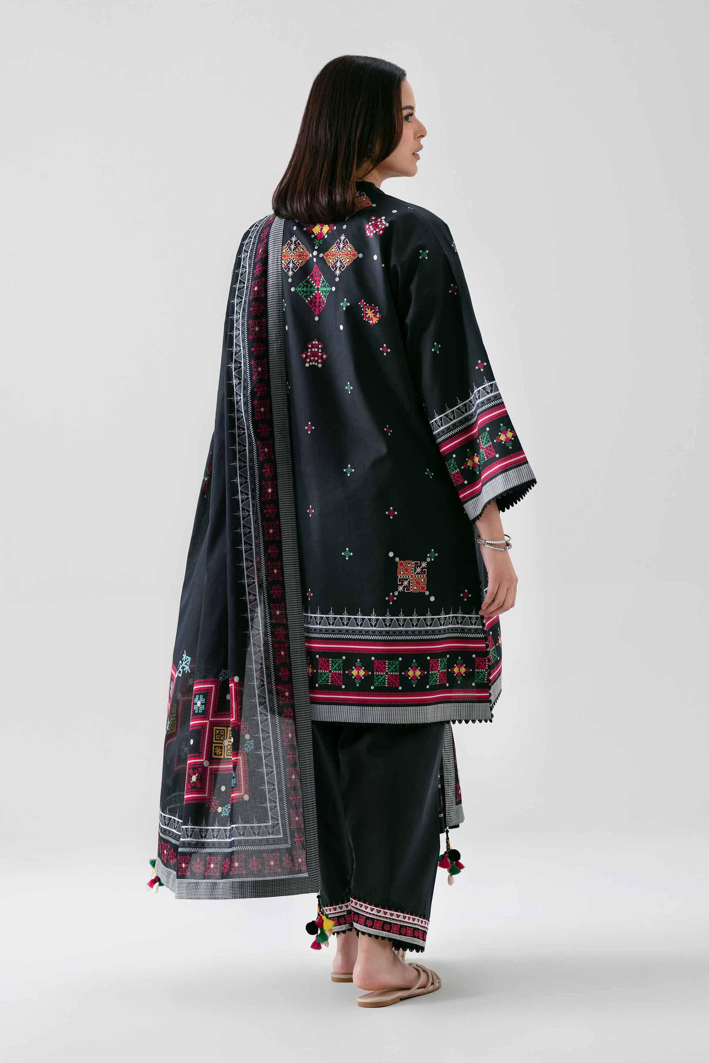3 Piece - Embroidered Suit - 42601110 NishatUAE Black Lawn 3PC Embroidered Unstitched
