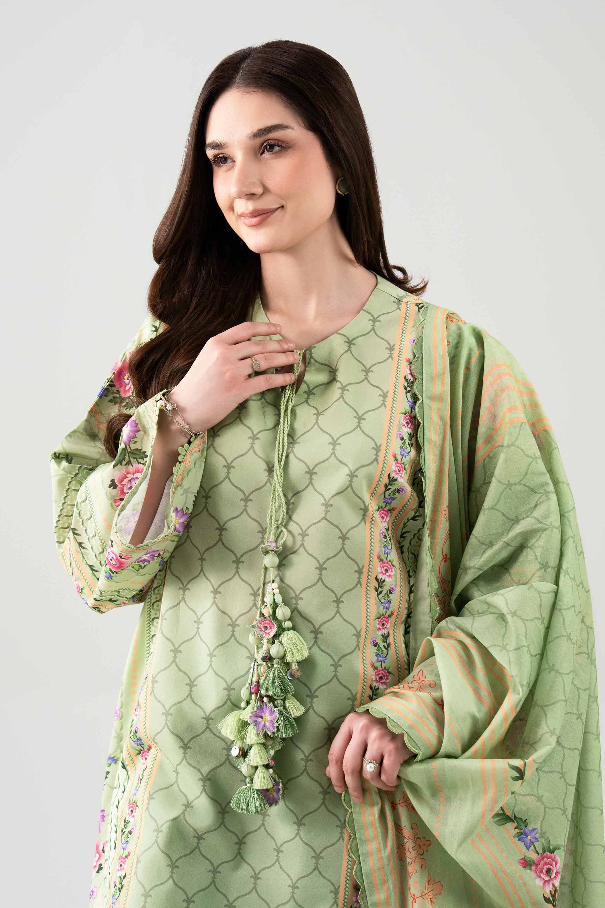 3 Piece - Printed Suit - 42601119 NishatUAE Green Lawn 3PC Printed Unstitched