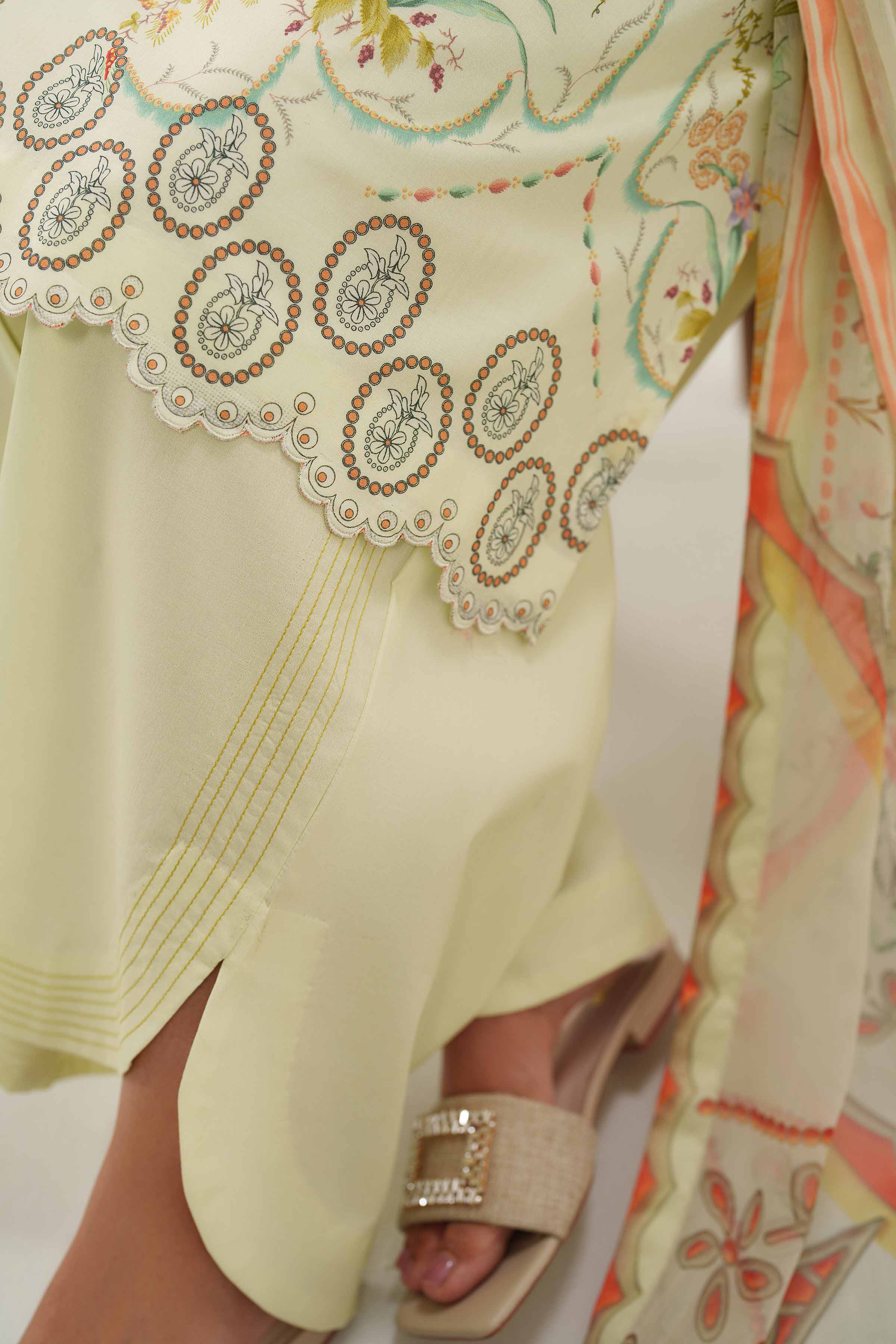 3 Piece - Printed Suit - 42601151 NishatUAE Yellow Lawn 3PC Printed Unstitched