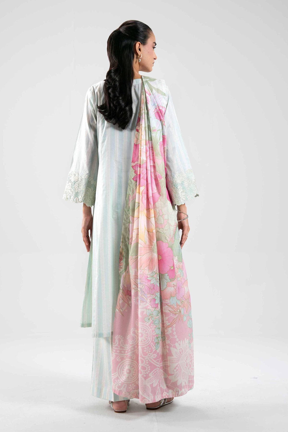 NISHAT UAE 3Pc Embroidered Unstitched Women Green Lawn Suit