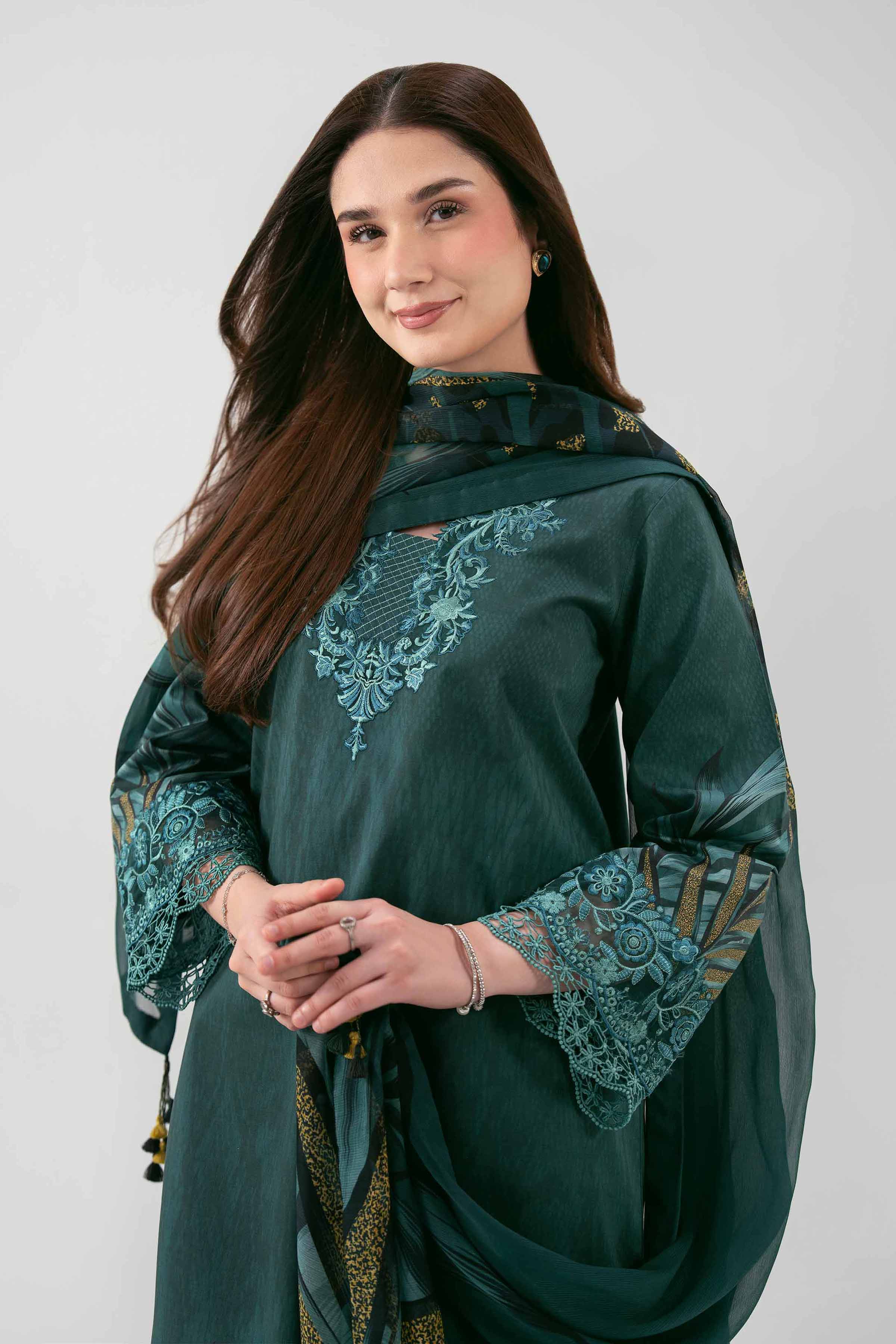 3 Piece - Embroidered Suit - 42601218 NishatUAE Green Cambric 3PC Embroidered Unstitched