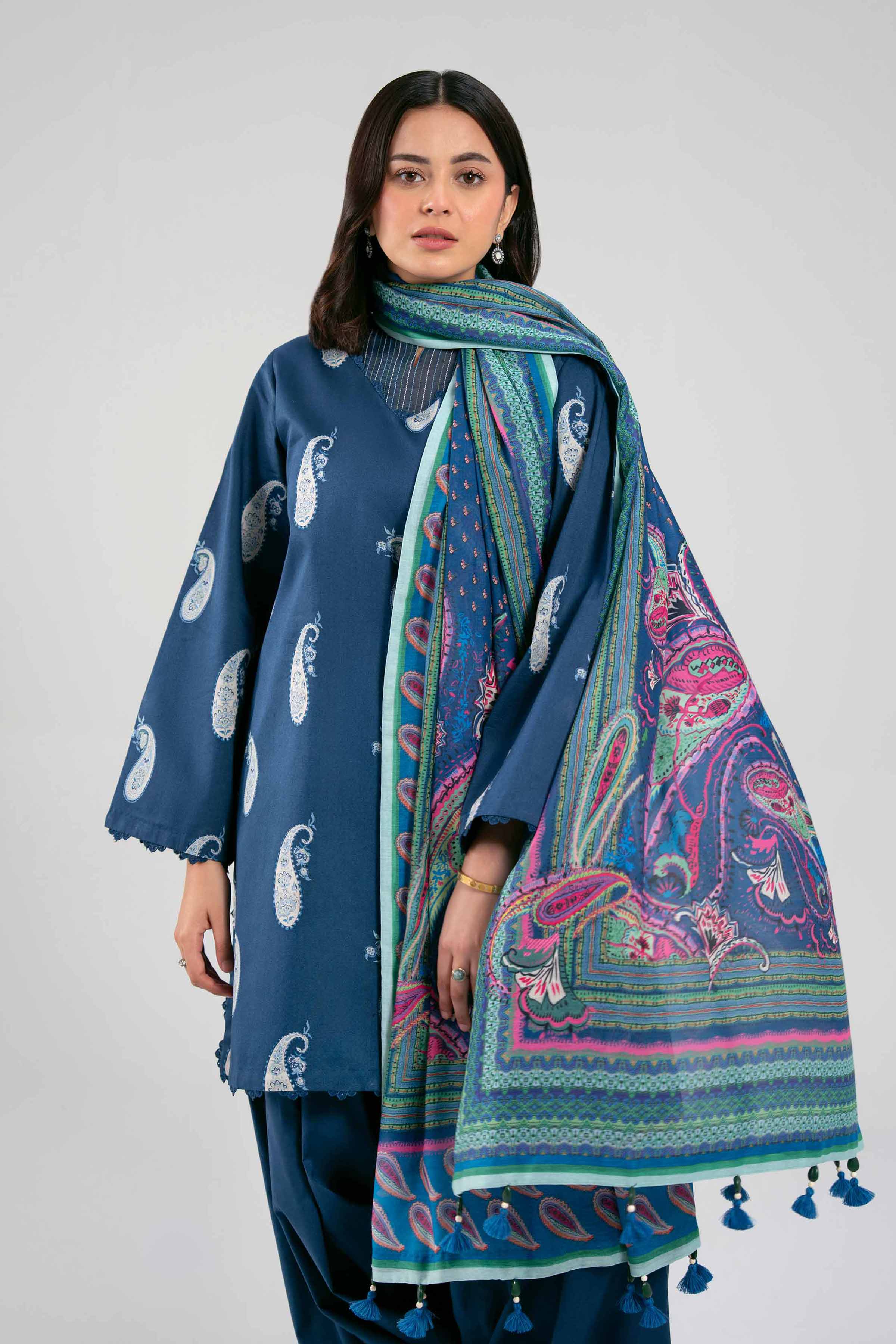 3 Piece - Printed Suit - 42601377 NishatUAE   3PC Printed Unstitched