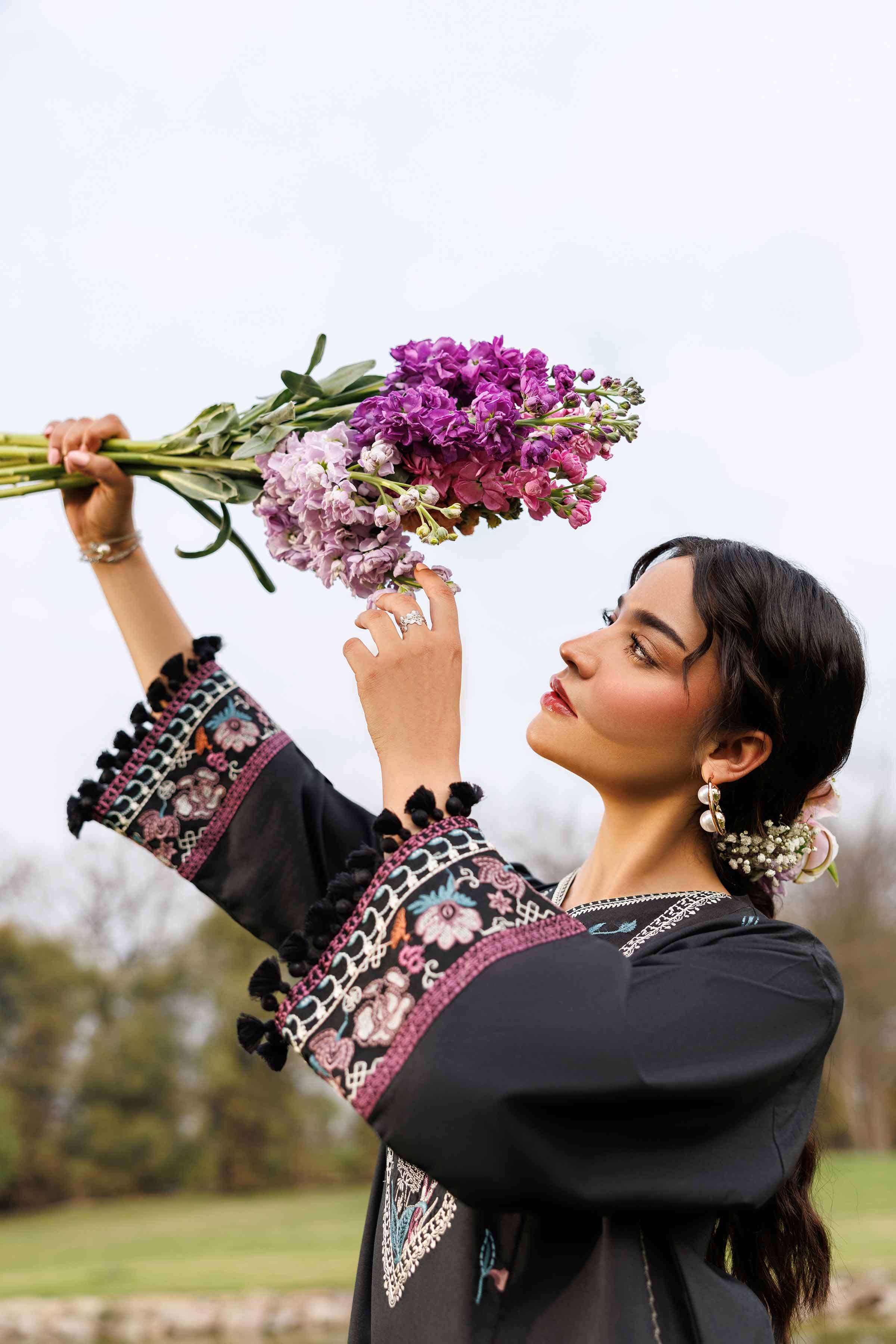 2 Piece - Digital Printed Embroidered Suit - 42601416