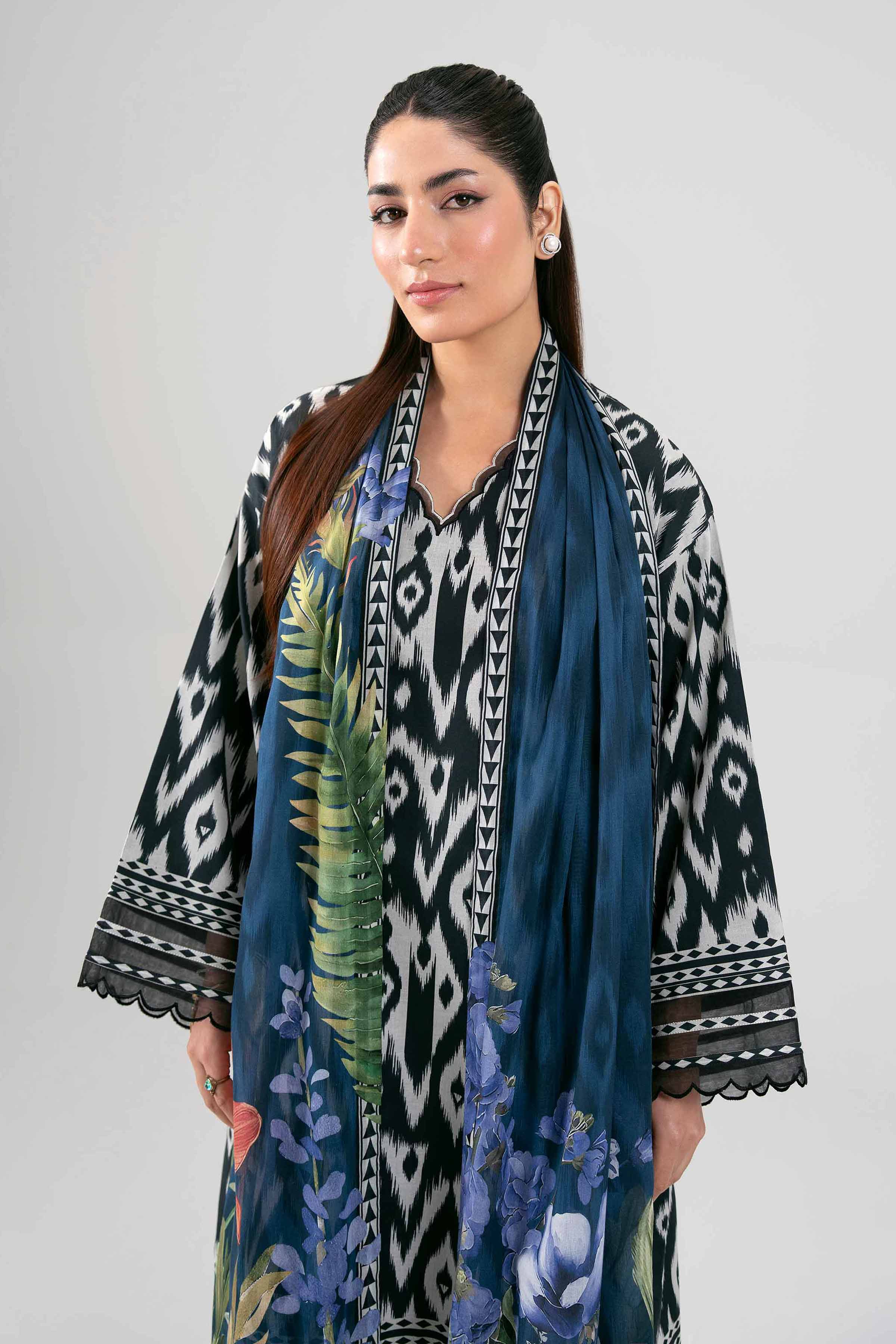3 Piece - Digital Printed Suit - 42601471 Multi Lawn 3PC Printed Summer