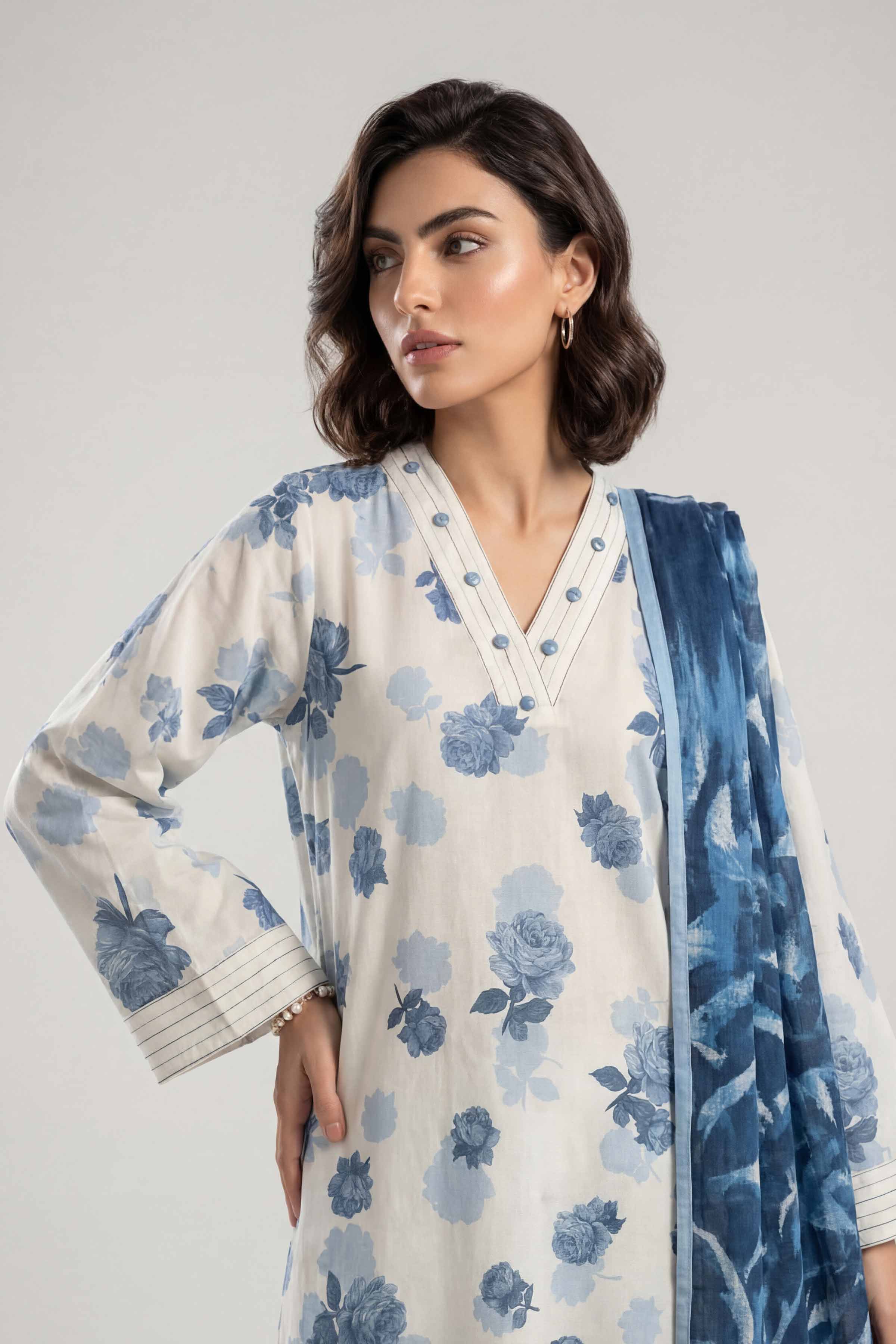 3 Piece - Digital Printed Suit - 42601477 Beige Lawn 3PC Printed Summer