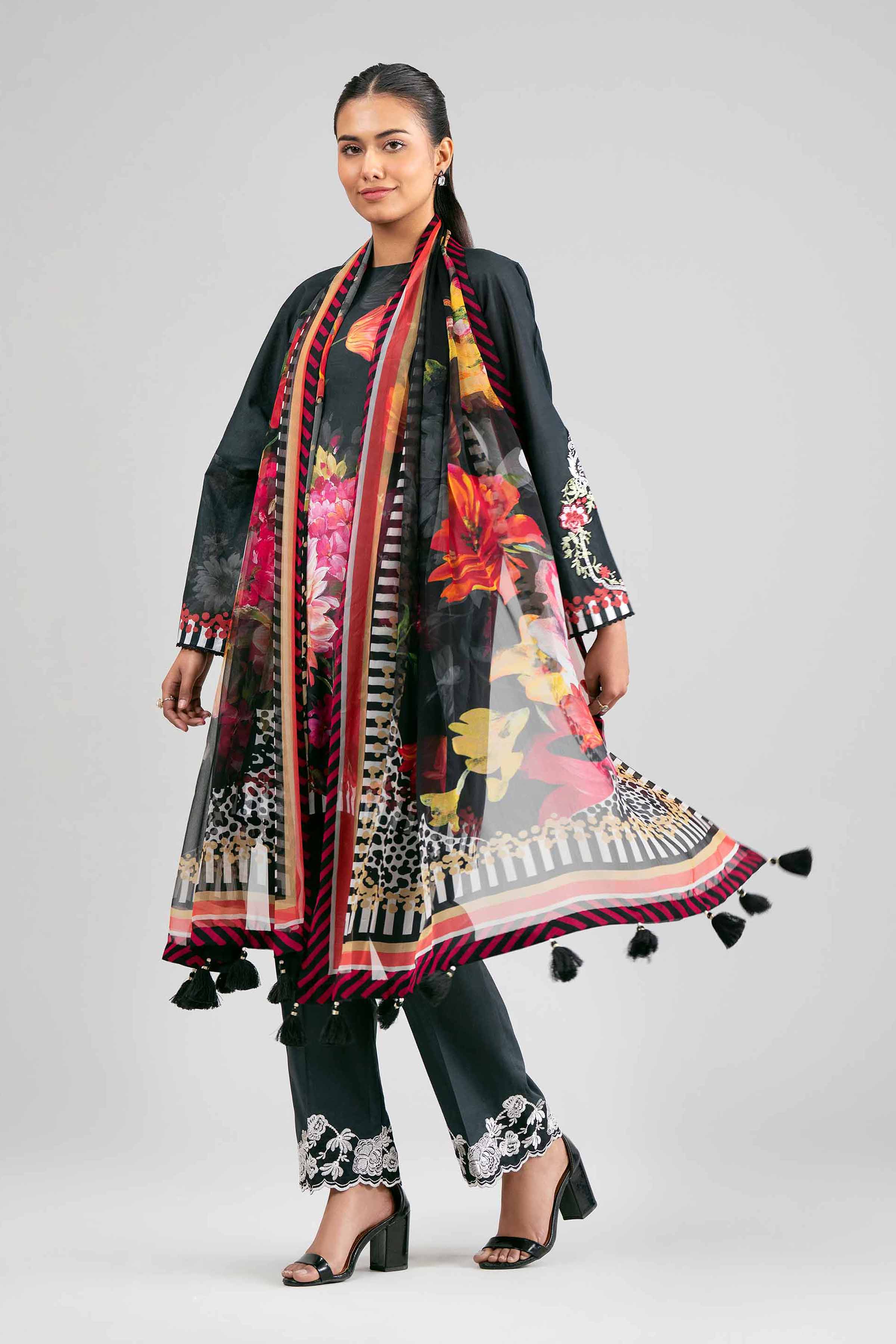3 Piece - Digital Printed Embroidered Suit - 42601555 Black Lawn 3PC Embroidered Summer