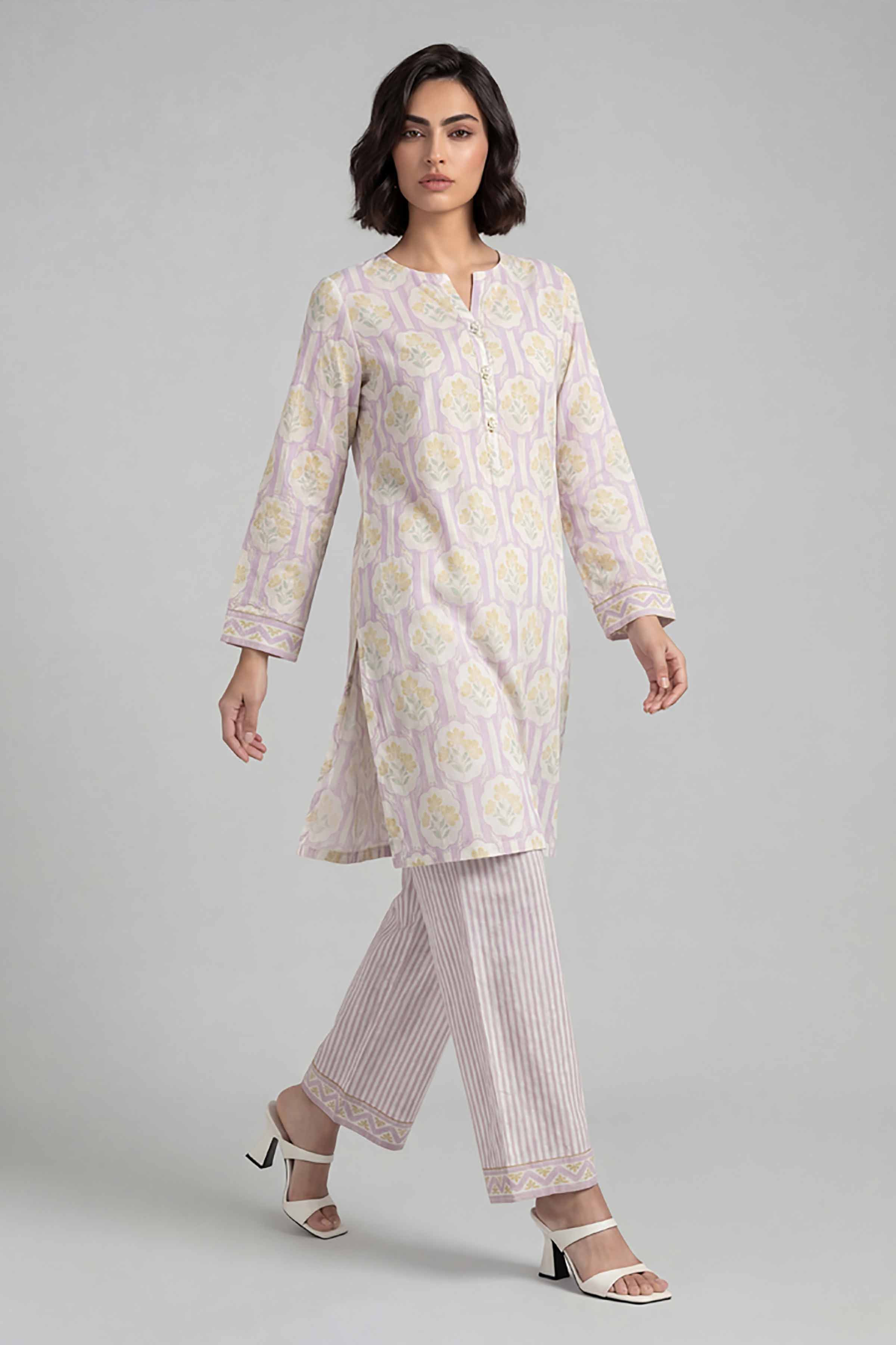 2 Piece - Printed Suit - 42601674 Cream Lawn 2PC Printed