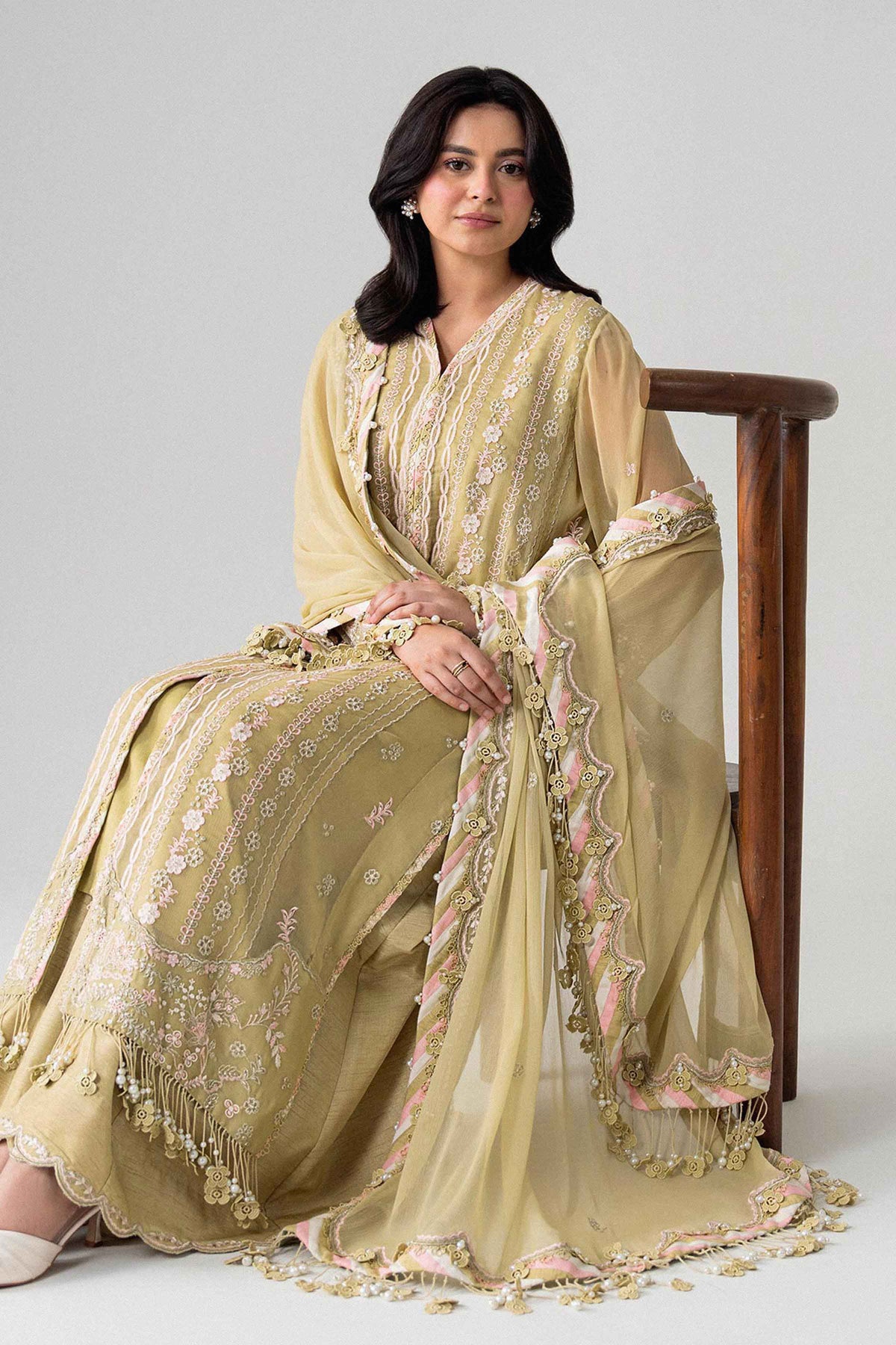 Yellow 3-Piece Embroidered Suit in Chiffon unstitched