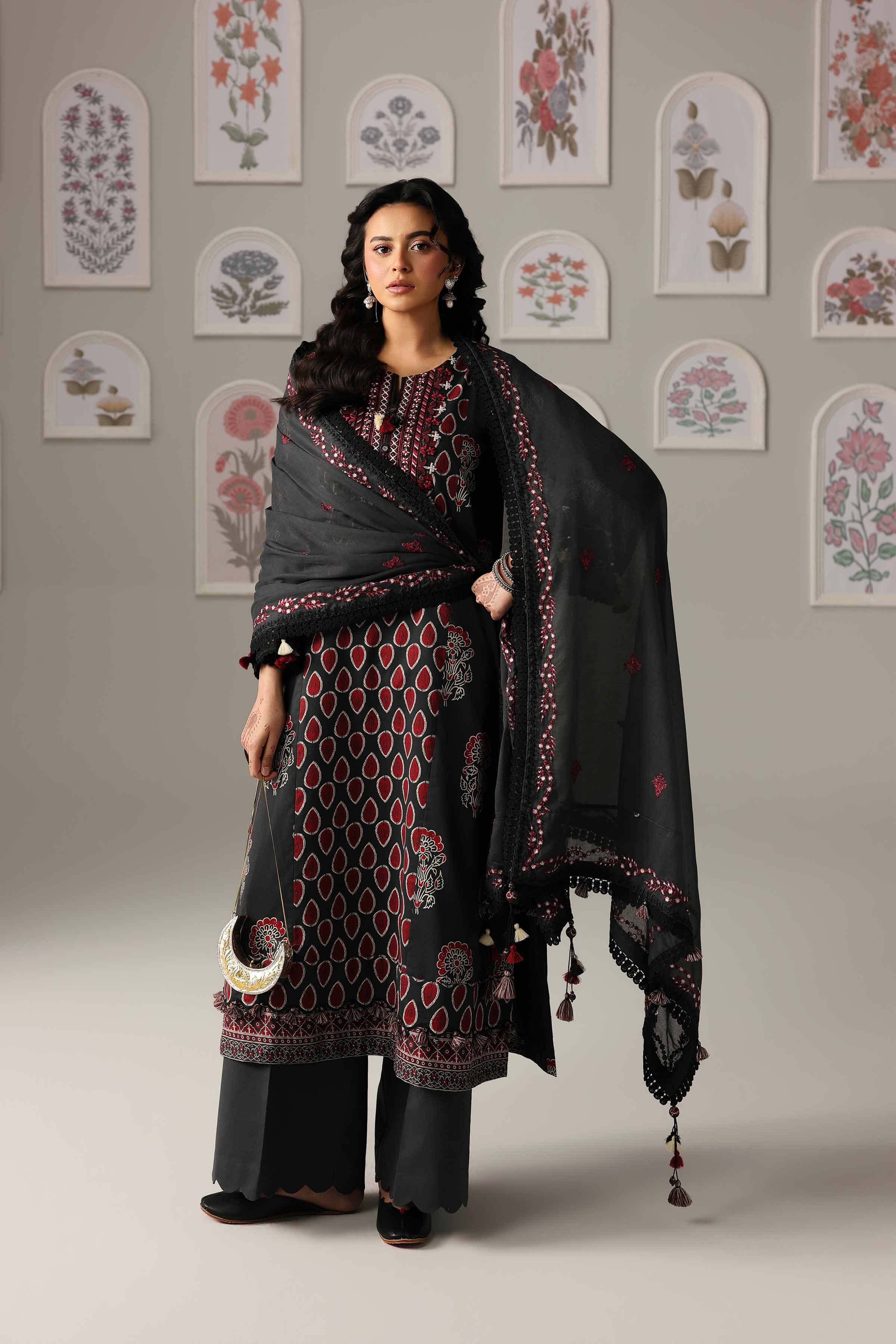 3 Piece - Printed Embroidered Suit - 42601816 Black Lawn 3PC Embroidered