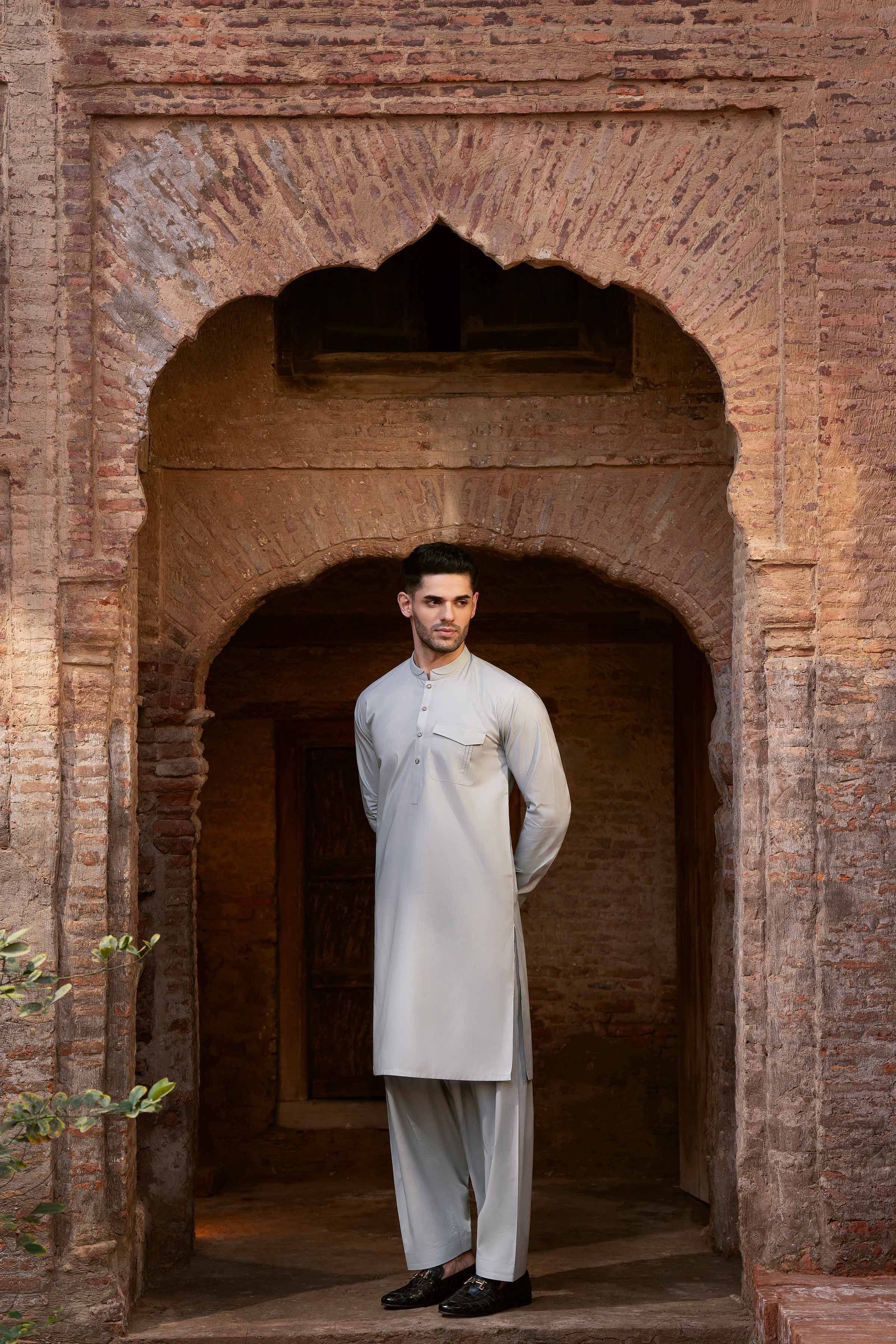 2 Piece - Naqsh Suit - 42608041