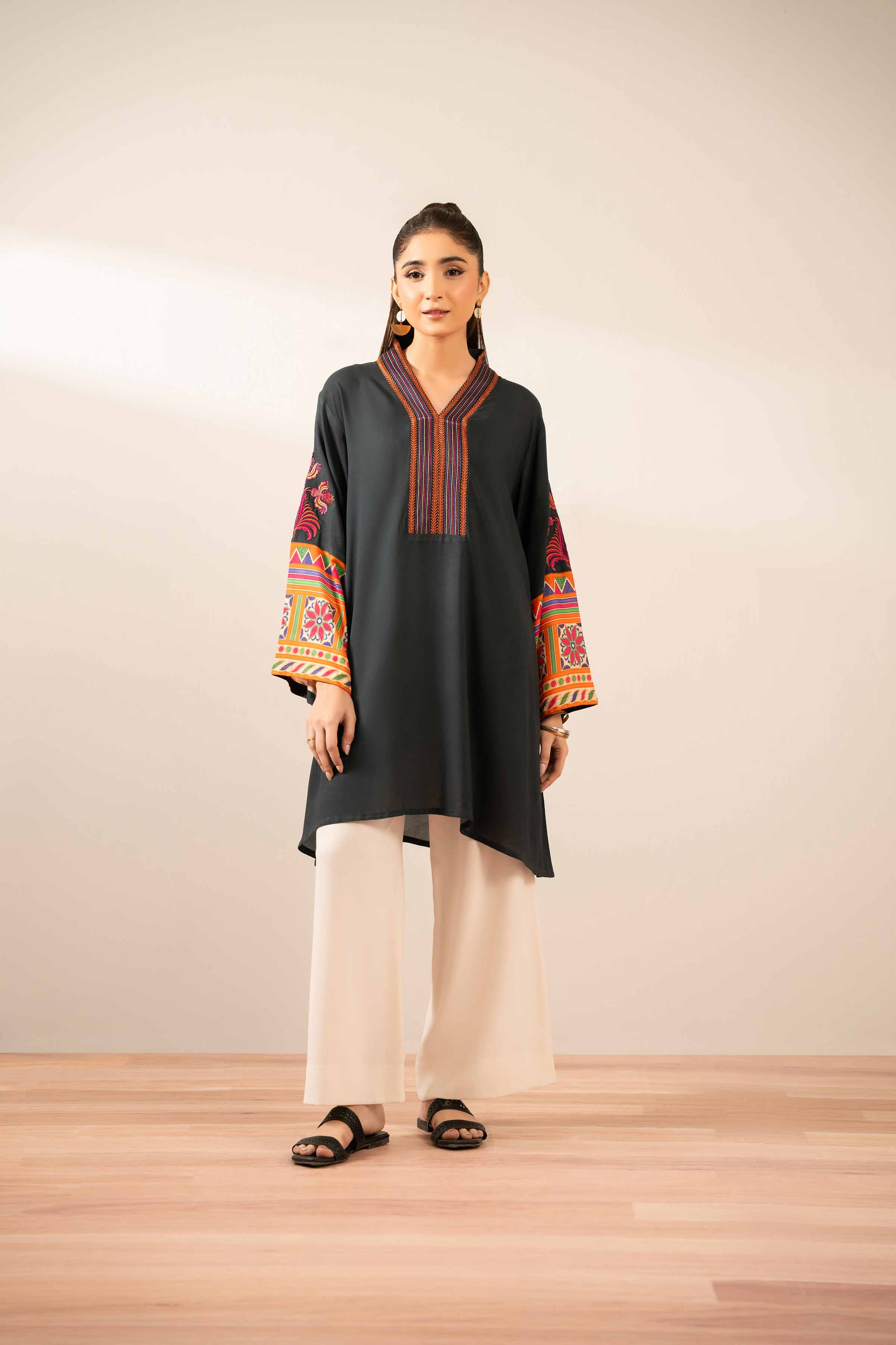 NISHATUAE - Black Embroidered Cambric Ready to wear Tunic