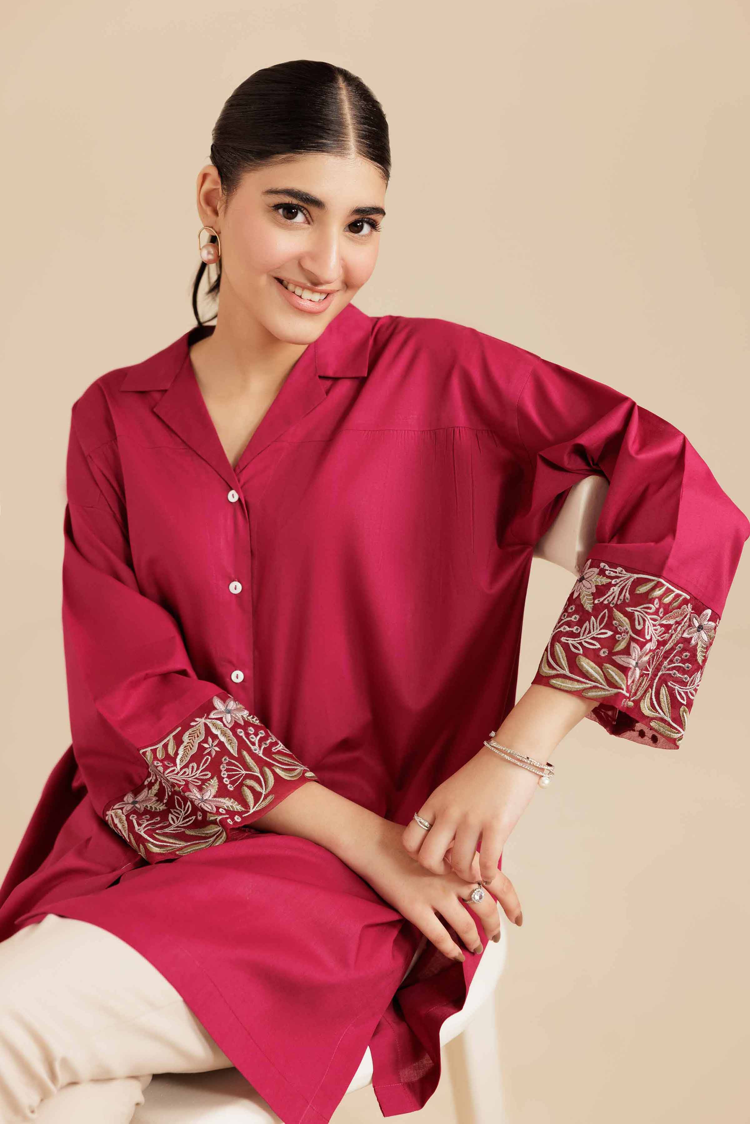 NISHATUAE - Purple Embroidered Cambric Ready to wear Tunic