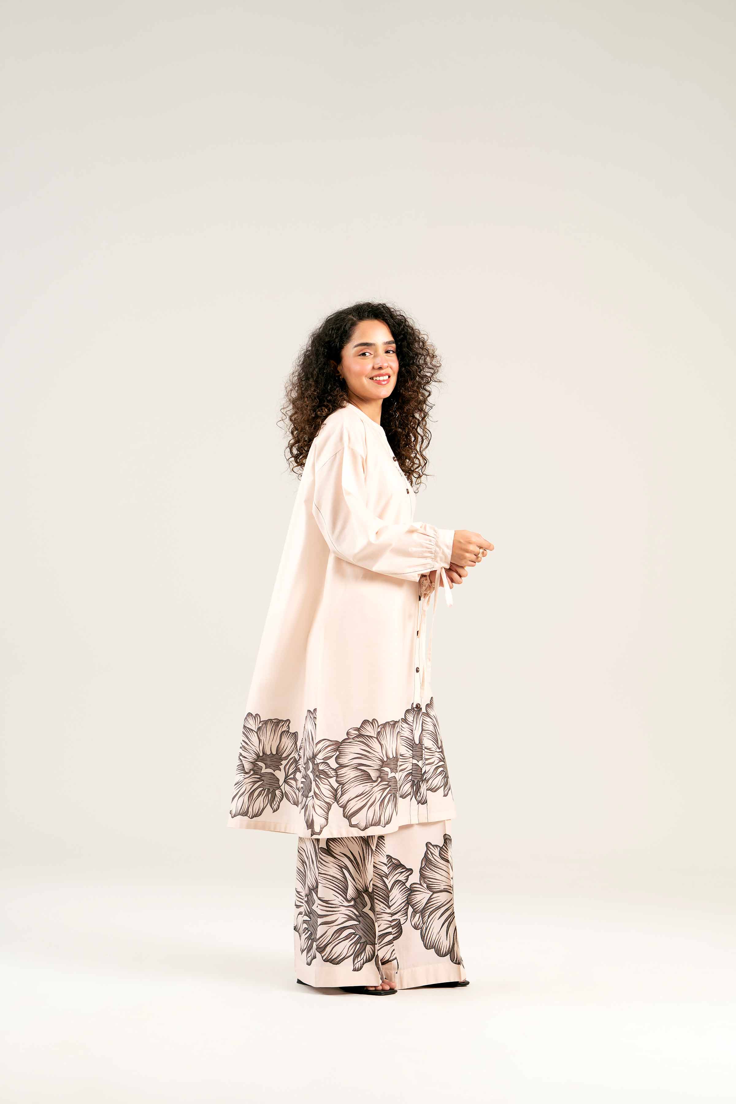 2 Piece - Printed Suit - AS25-25