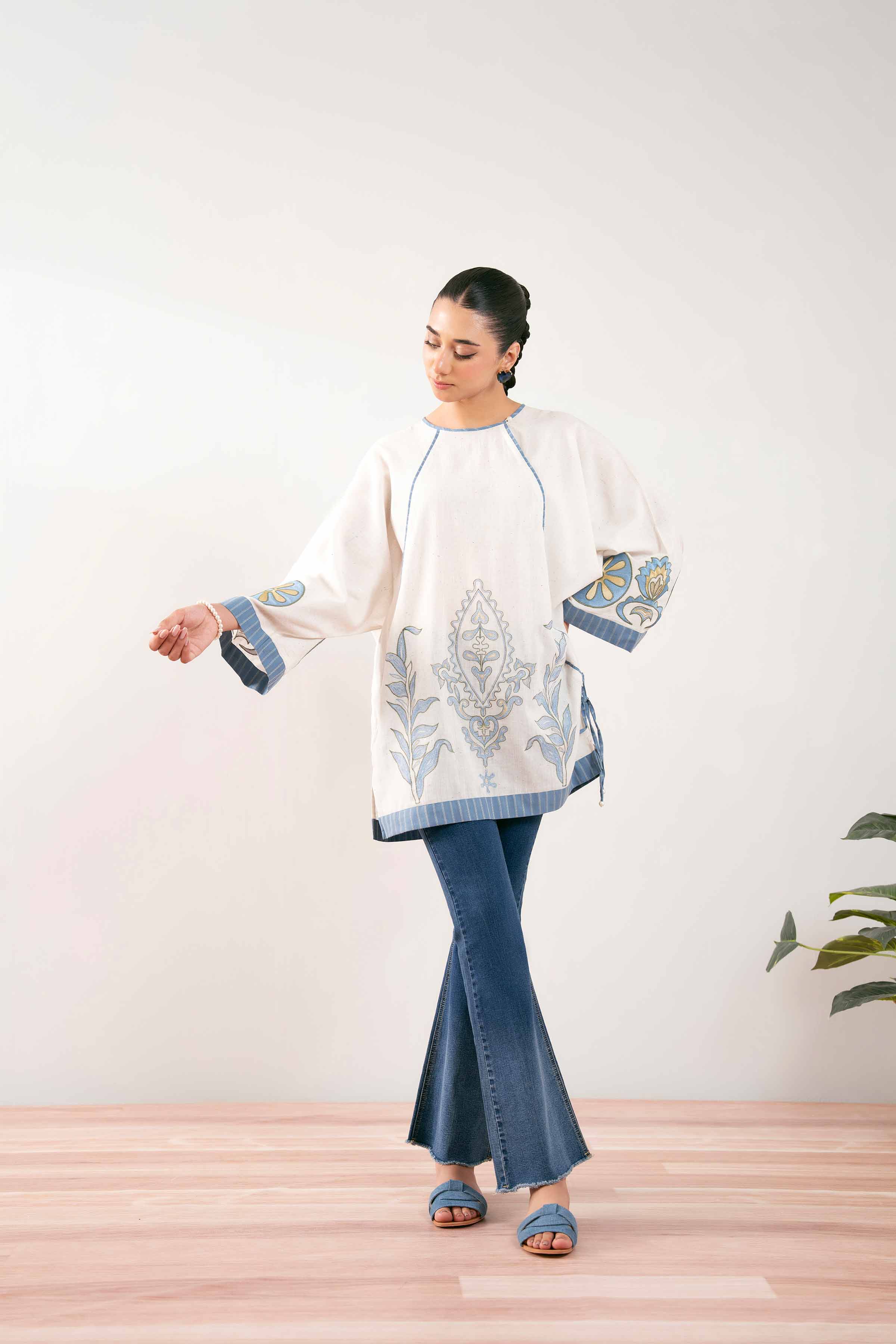 Embroidered Tunic - AS25-81