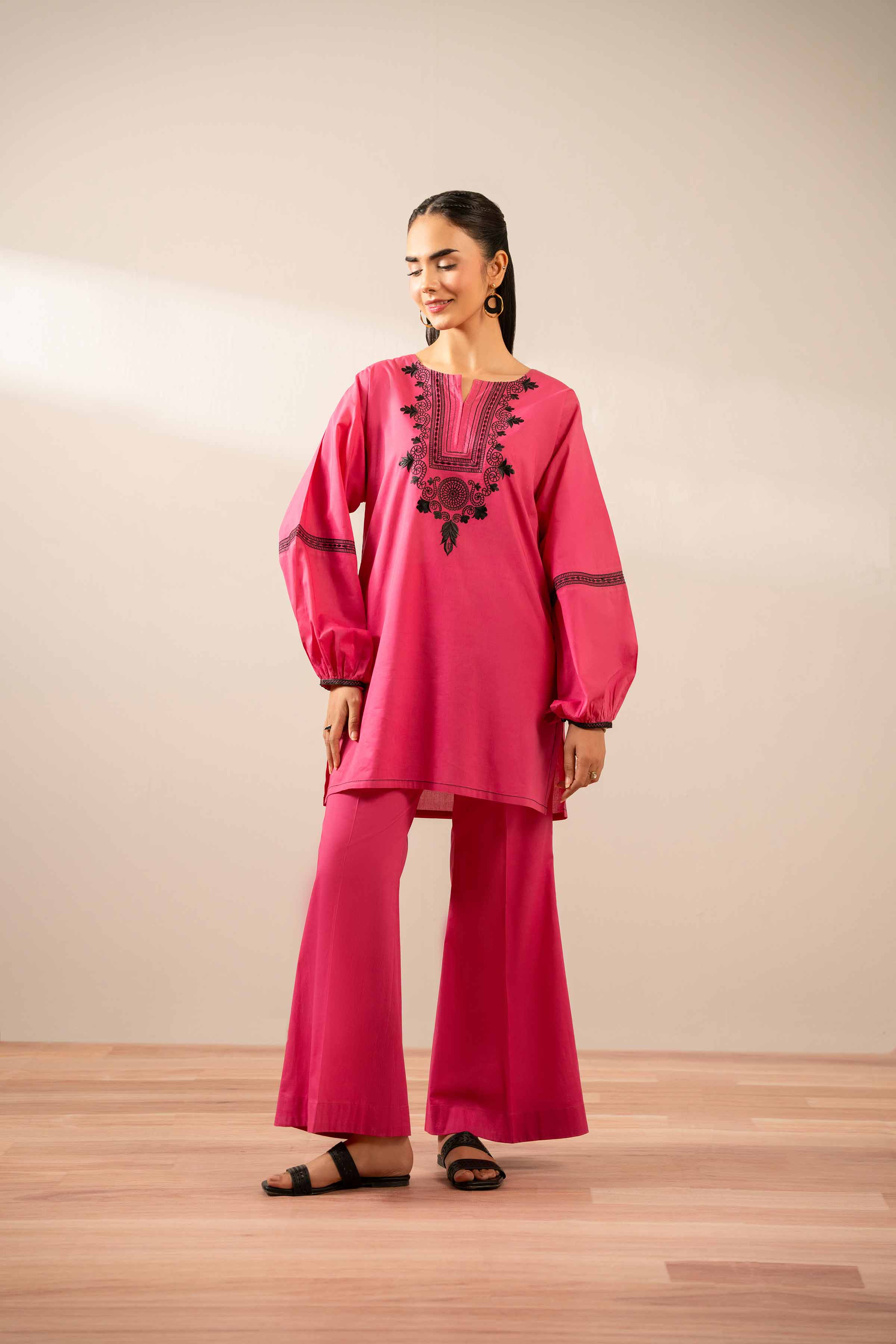 2 Piece - Embroidered Suit - AS25-84