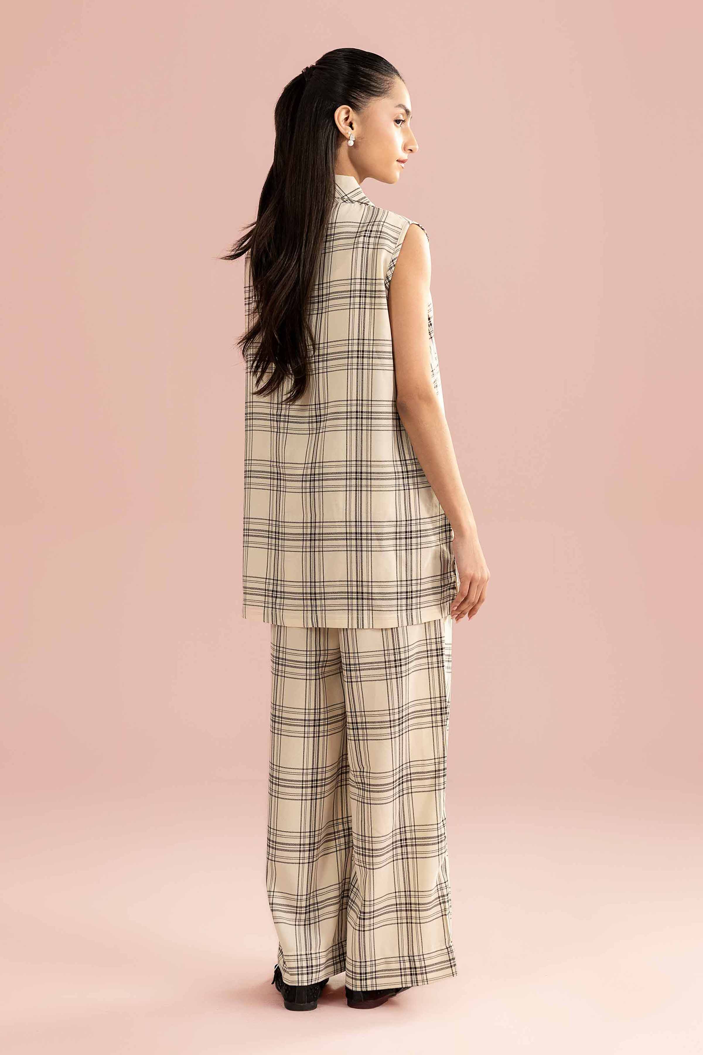 2 Piece - Printed Suit - AS26-59 White Grip 2PC Printed READY TO WEAR