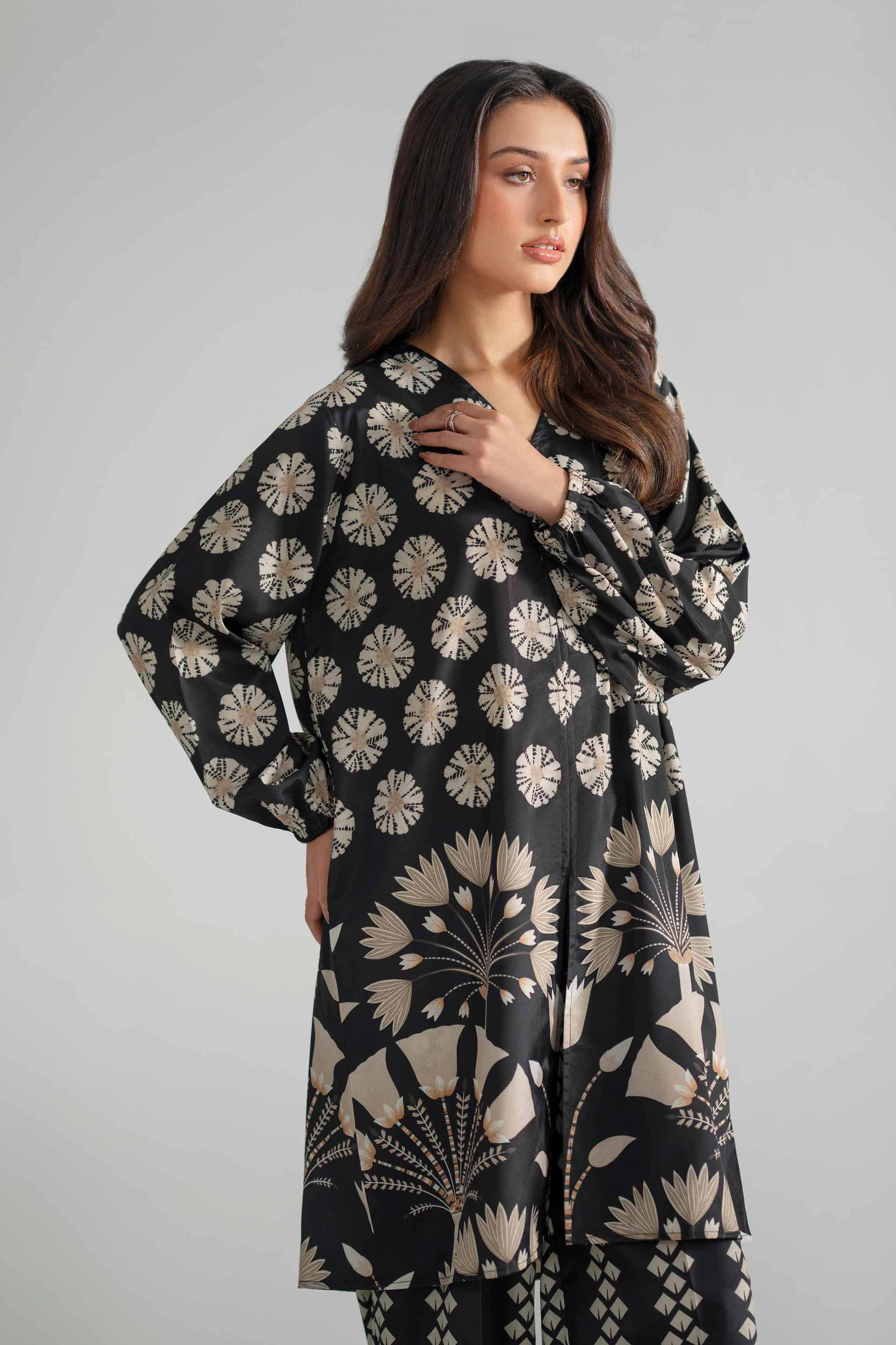 2 Piece - Printed Suit - AS26-62 Black Silk 2PC Printed READY TO WEAR