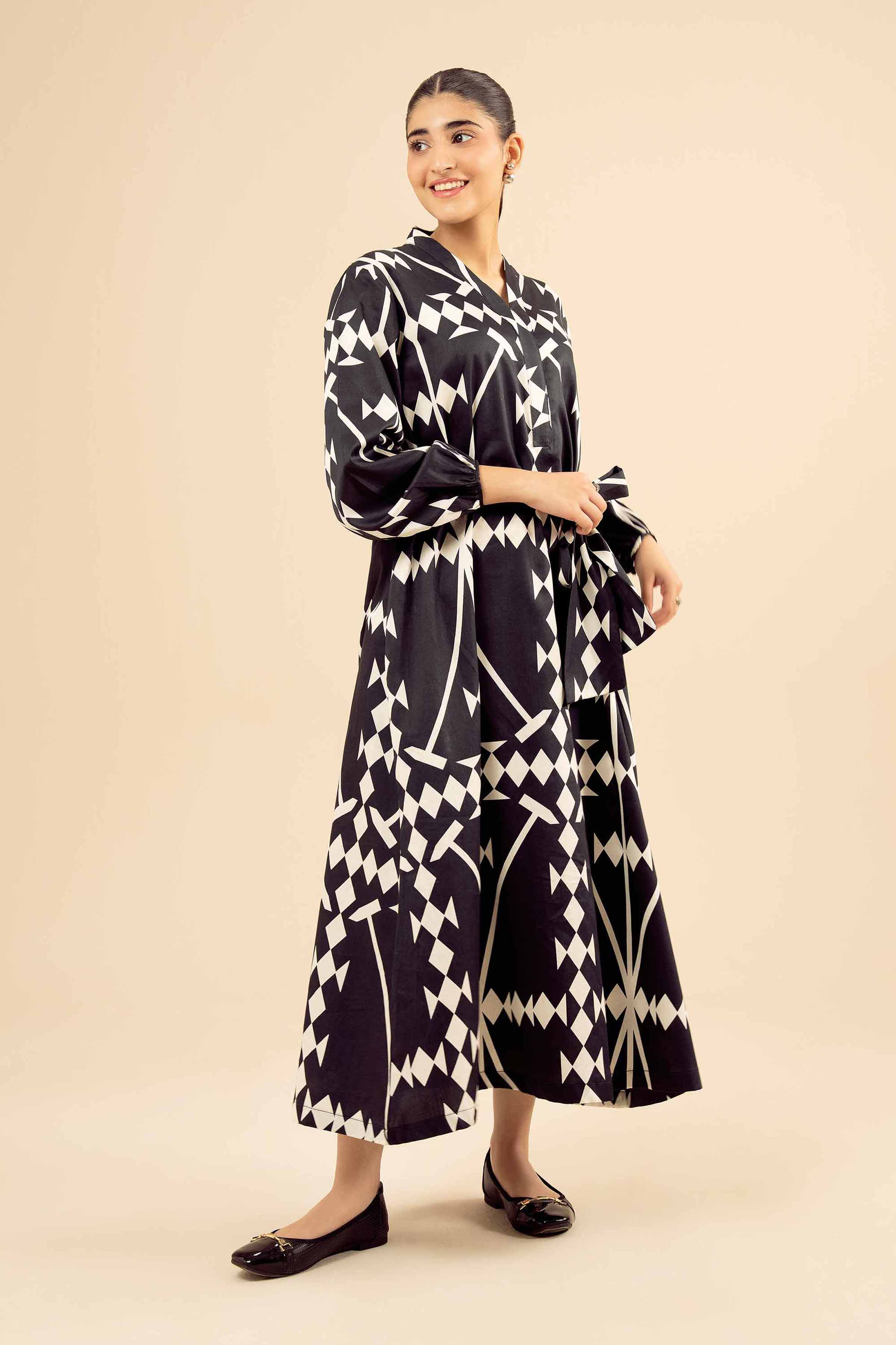 NISHATUAE - Black Printed Satin Ready to wear Dress