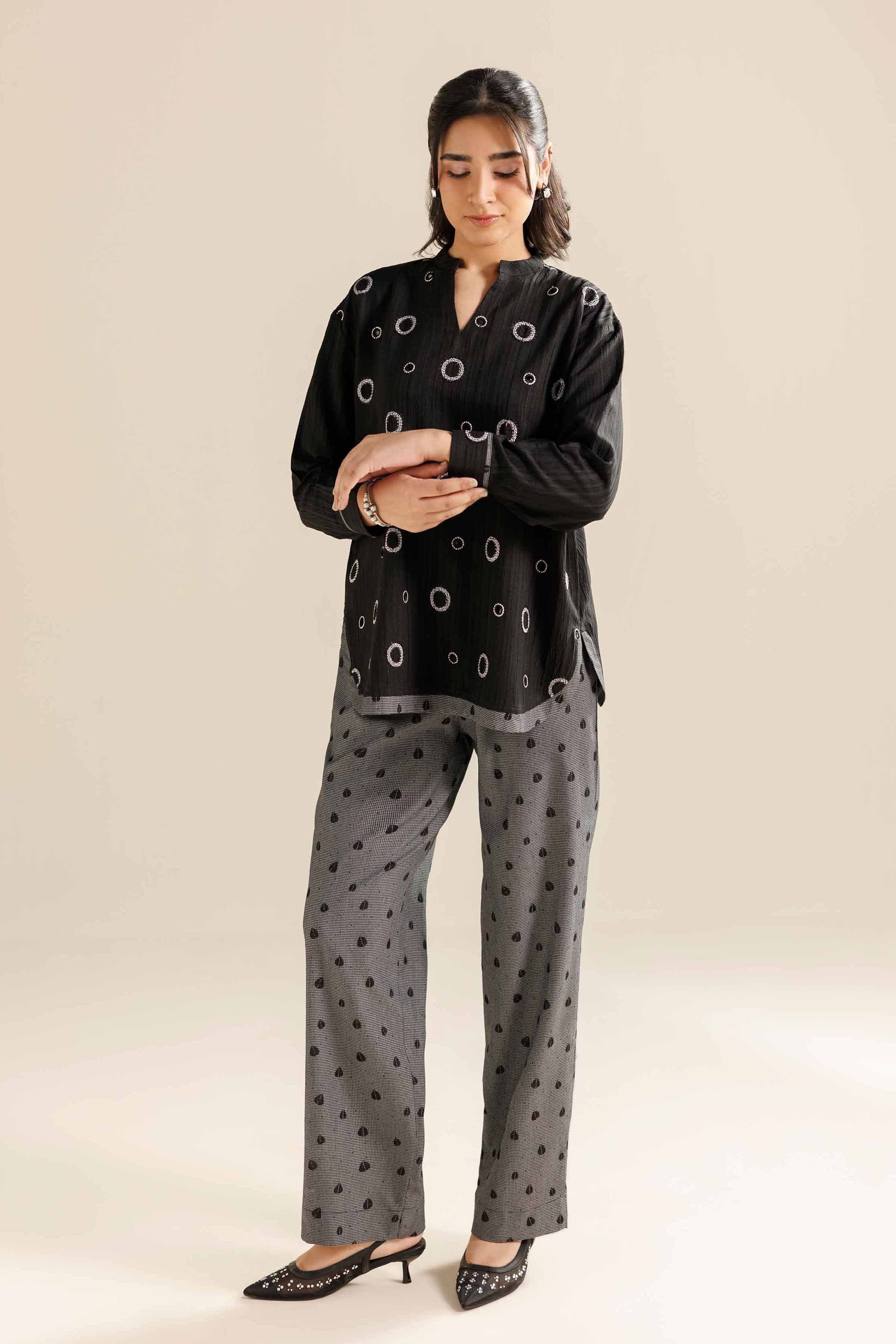 NISHATUAE - Black Printed Stripe Crinkle 2-piece Ready to wear Dress