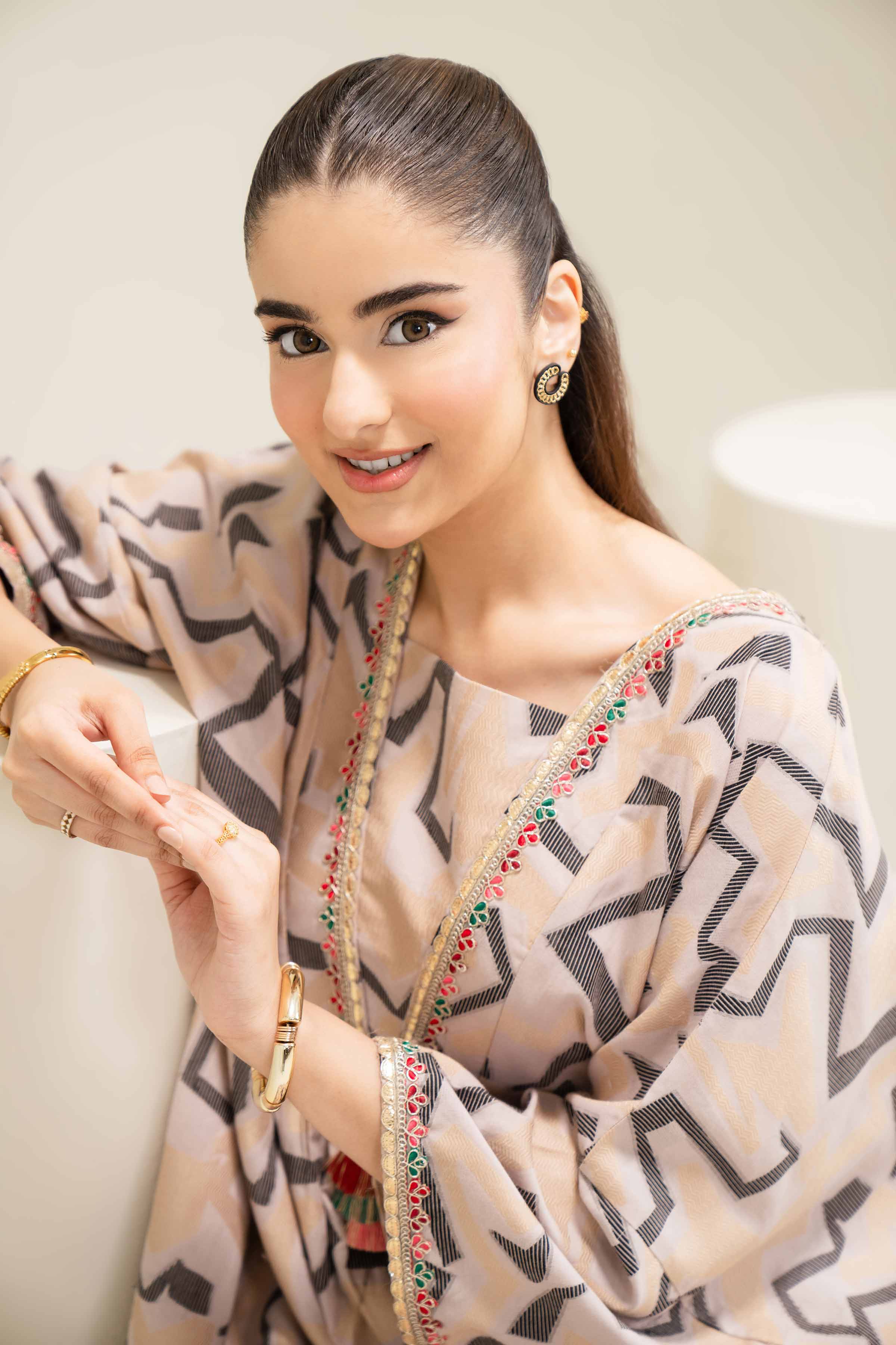 Basic Shirt - FE25-100