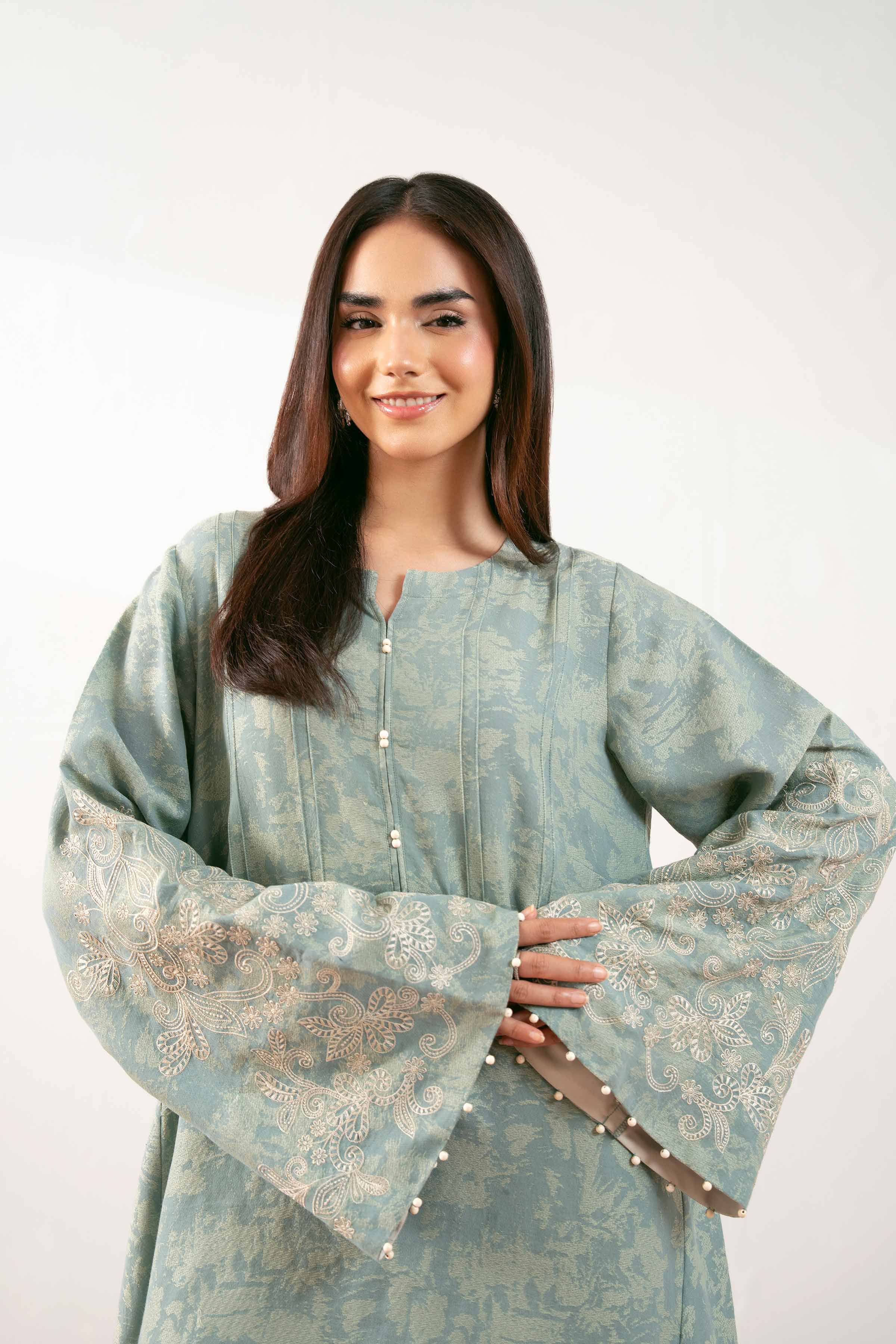 Basic Shirt -  FE25-120