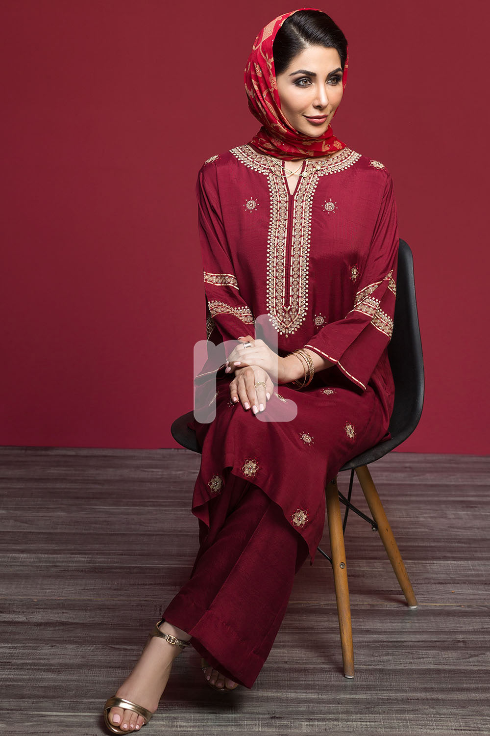 Nishat Linen UAE - KF-484 Maroon Embroidered Formal Katan Silk Shirt with Printed Chiffon Dupatta