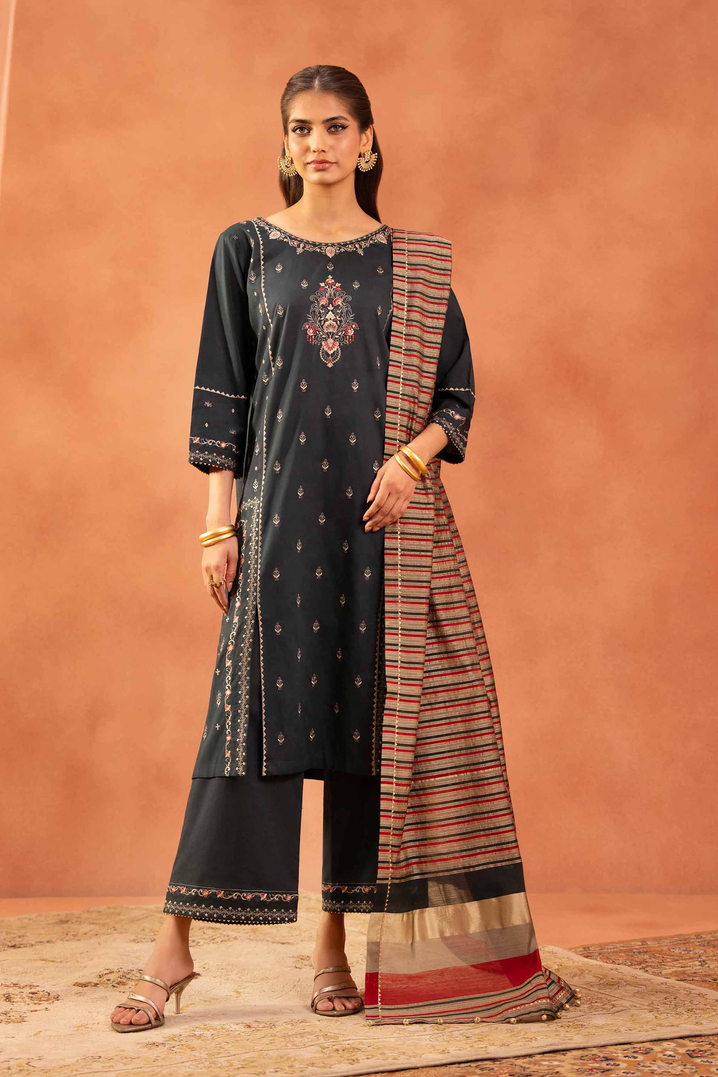 NishatUAE - Black Embroidered 3-piece Ready To Wear Suit