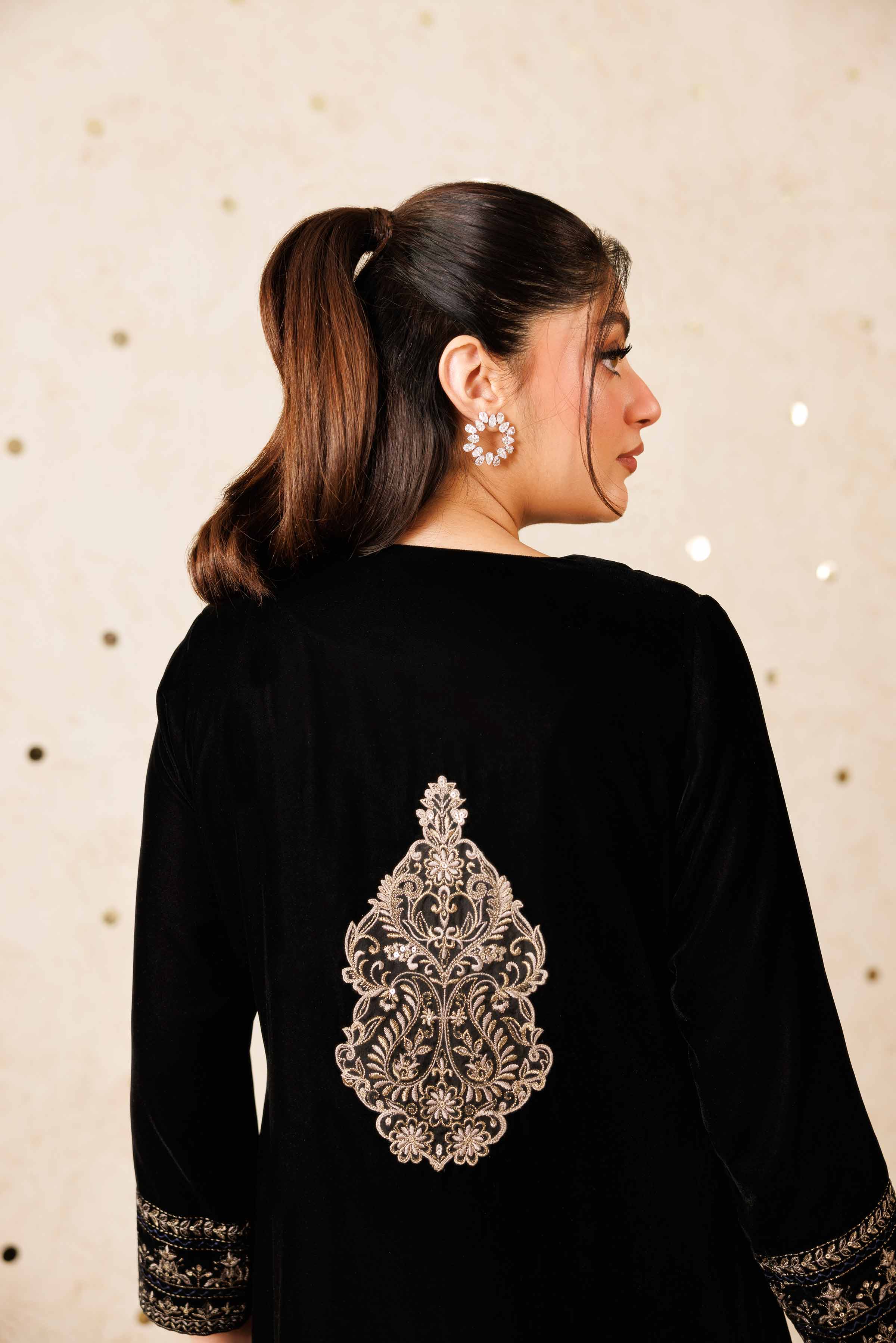 NISHATUAE - Black Embroidered Velvet 2-piece Ready to wear Dress