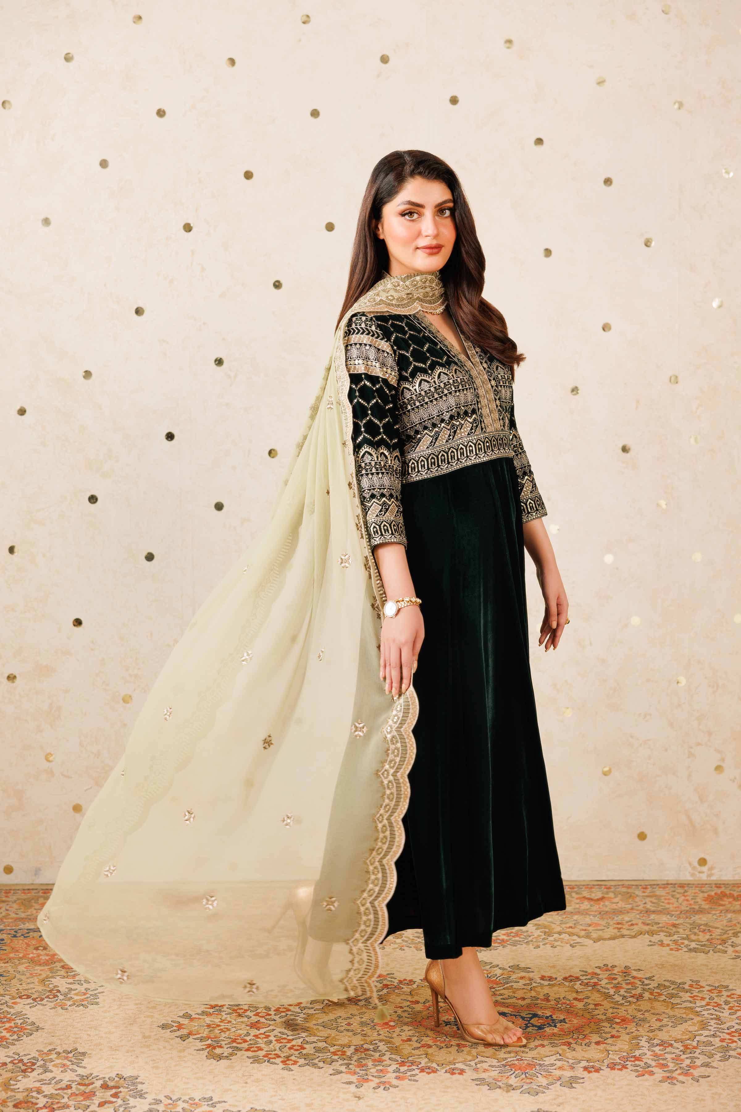 NISHATUAE - Green Embroidered Velvet 3-piece Ready to wear Suit