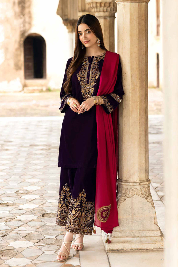 Pakistani Female Casual Dress 15 Fancy Dress Design Ideas Fancy Dress  Design, Stylish Dresses, Stylish Dresses