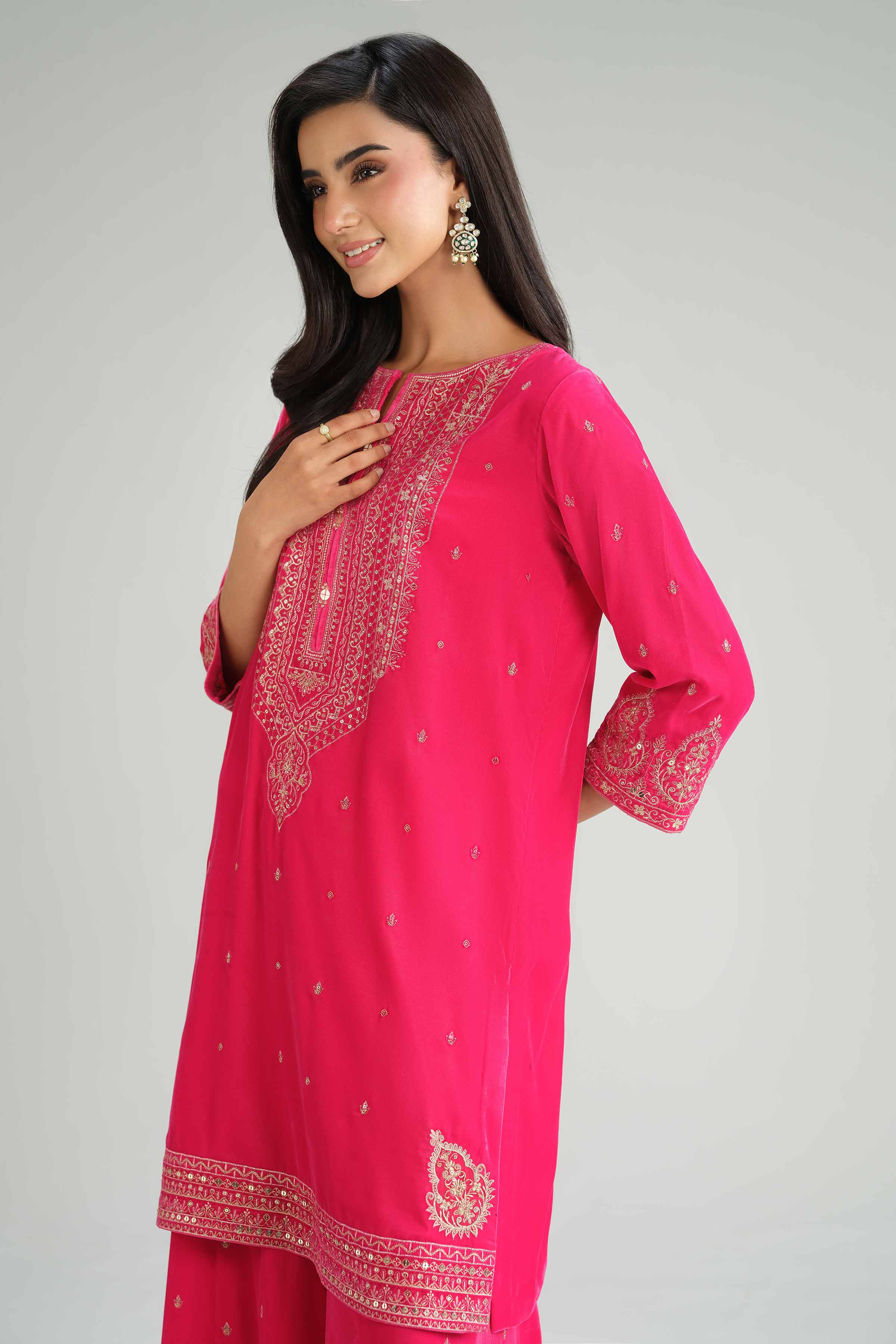 NISHATUAE - Pink Embroidered Velvet 2-piece Ready to wear Dress
