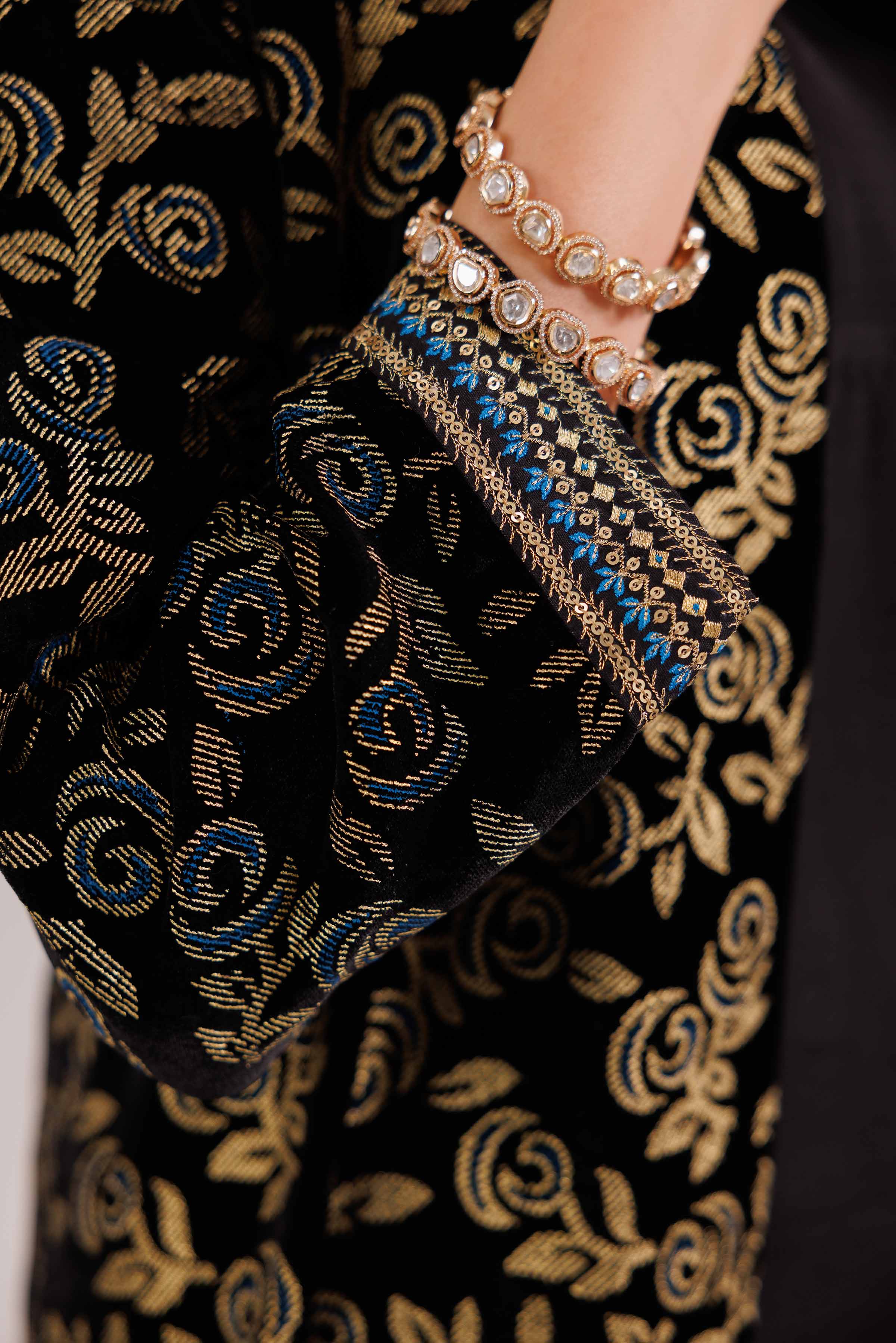 NishatUAE -  Black Embroidered Velvet 2-piece Ready to wear Dress