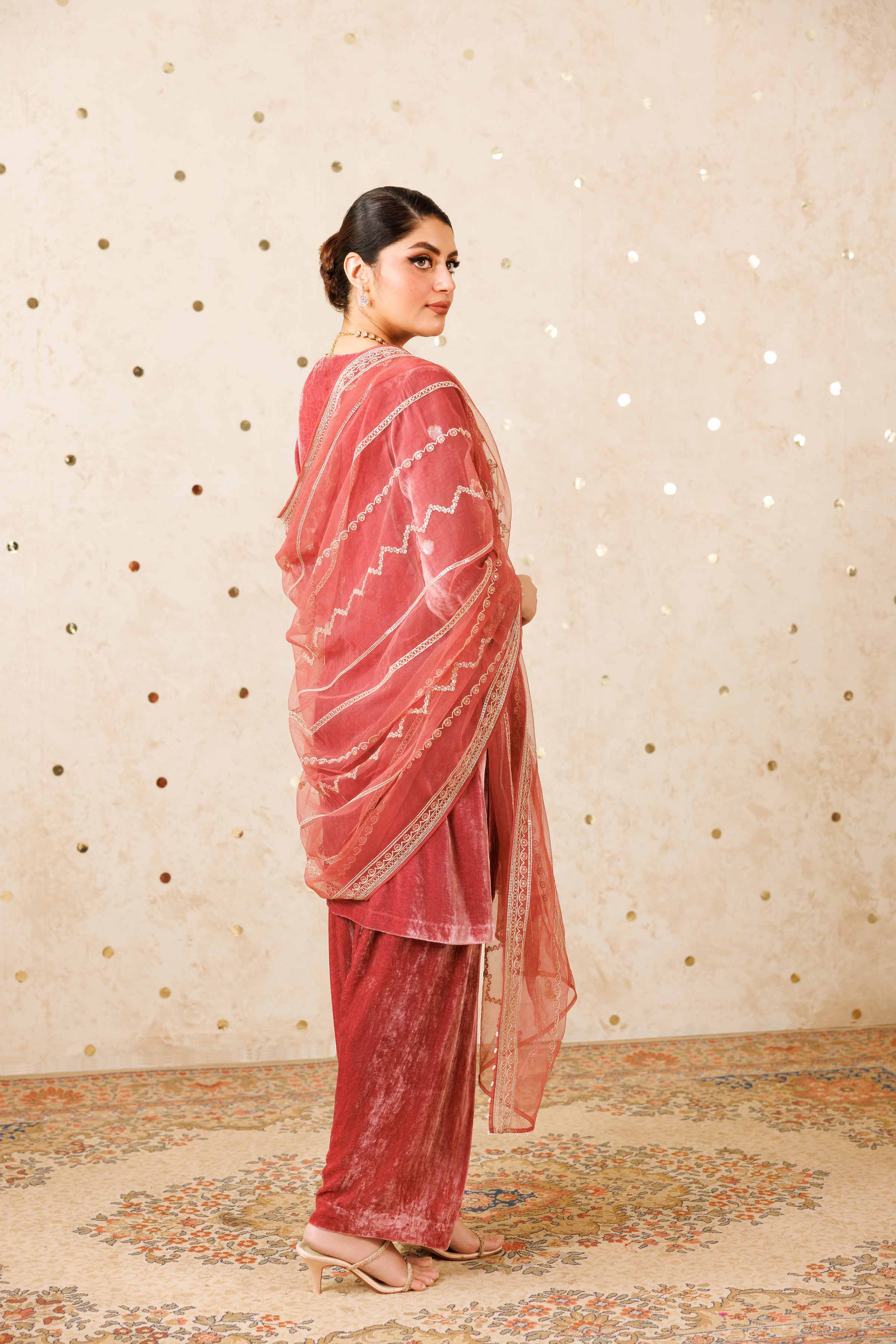 NISHATUAE - Pink Embroidered Velvet 3-piece Ready to wear Suit